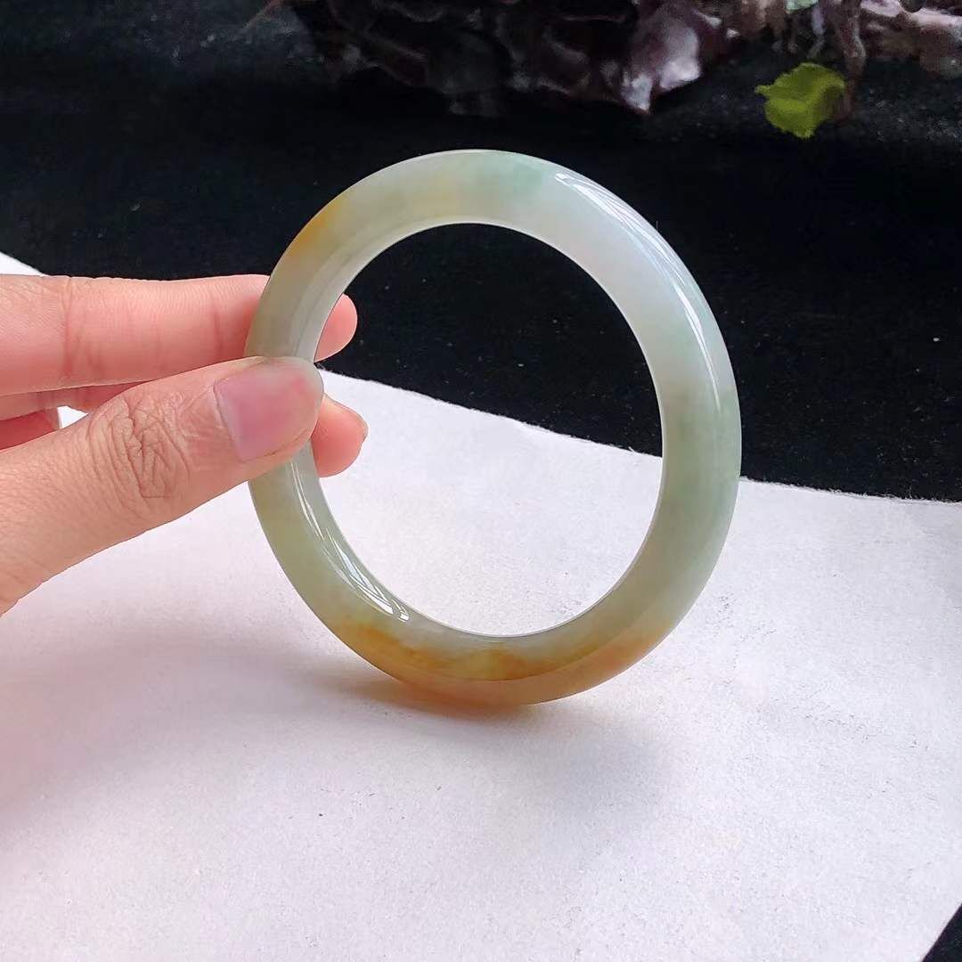 1072641 54.2mm冰糯飄黃翡翡翠圓條手鐲 (54-56)