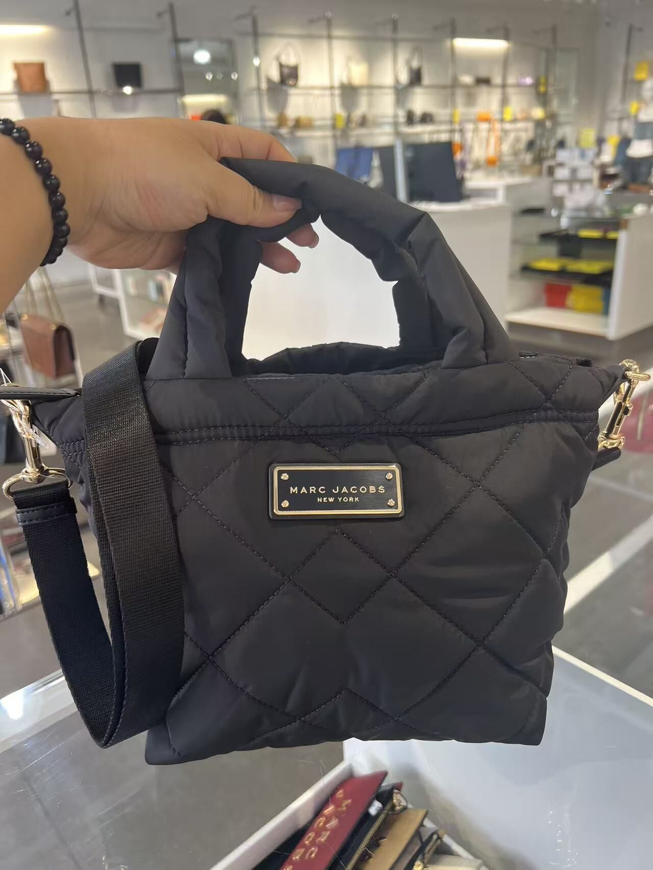 【直播】Marc Jacobs LL102211 手提袋