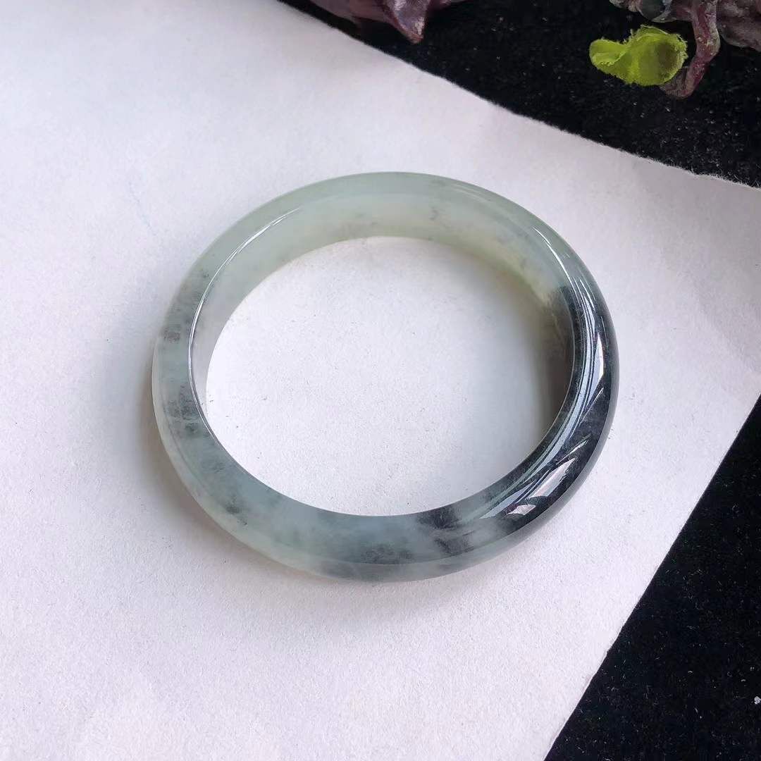 冰糯飄烏雞翡翠正圈手鐲,天然翡翠A玉, 緬甸玉, Jade, Jadeite