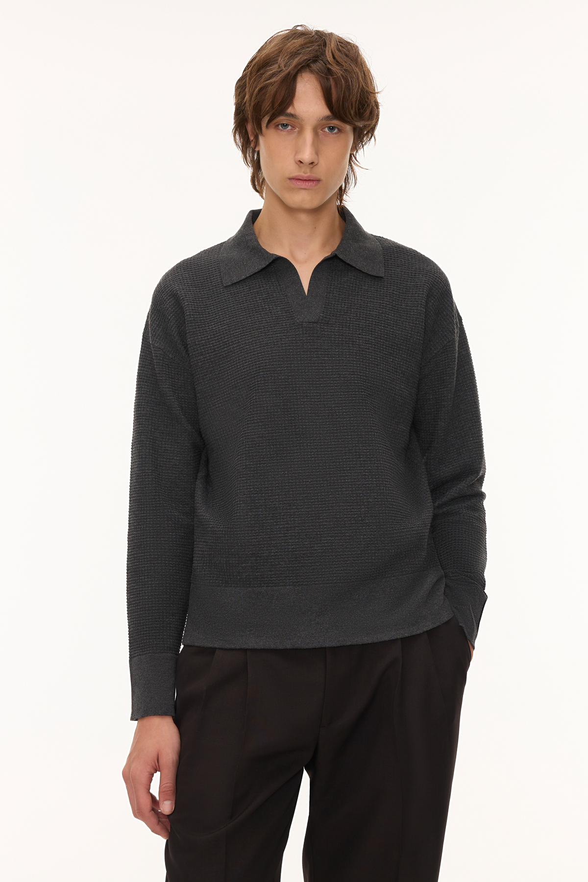 Luum V領針織長袖Polo衫 （深灰）