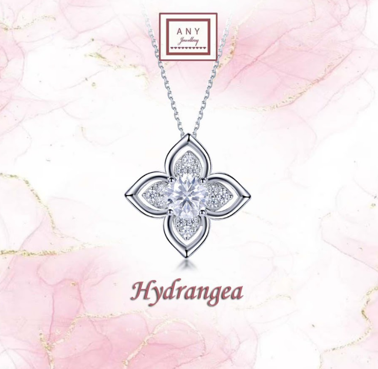 AP25 N2492 1CT 繡球花頸鏈 $380