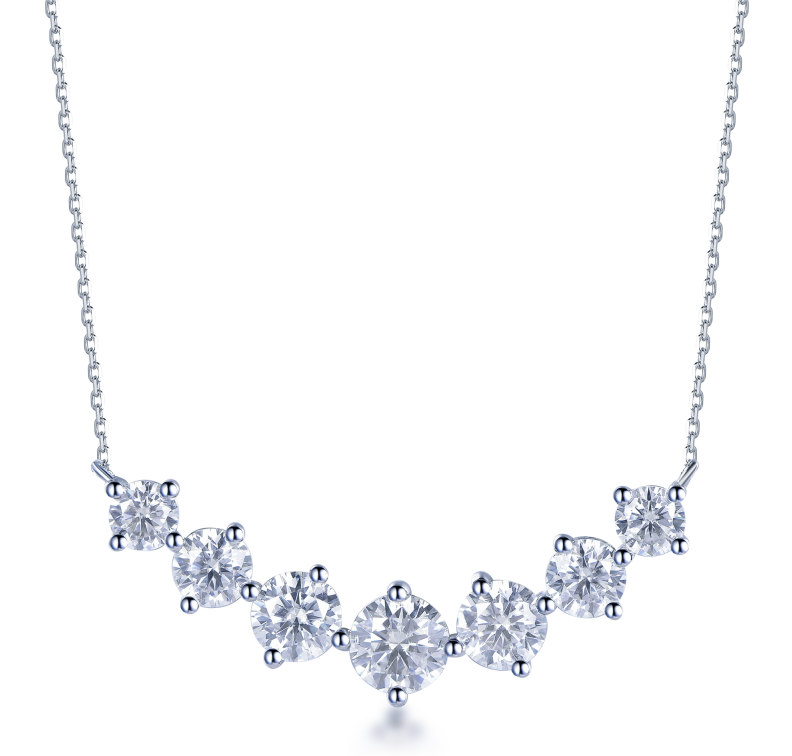AP31 N2497  0.5 Carat Smile Necklace $380