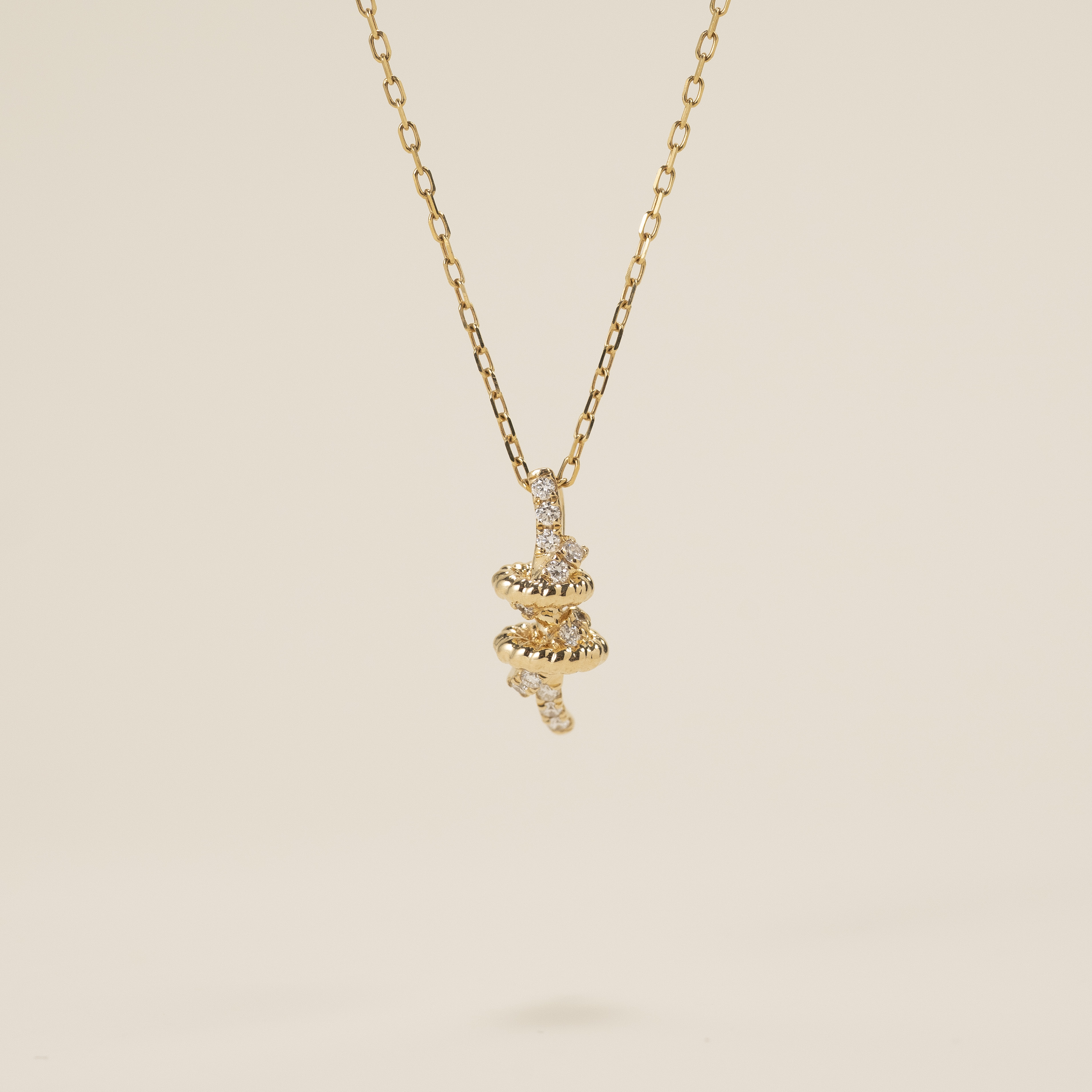 18K Fishermen Knot Diamond Necklace/Pendant