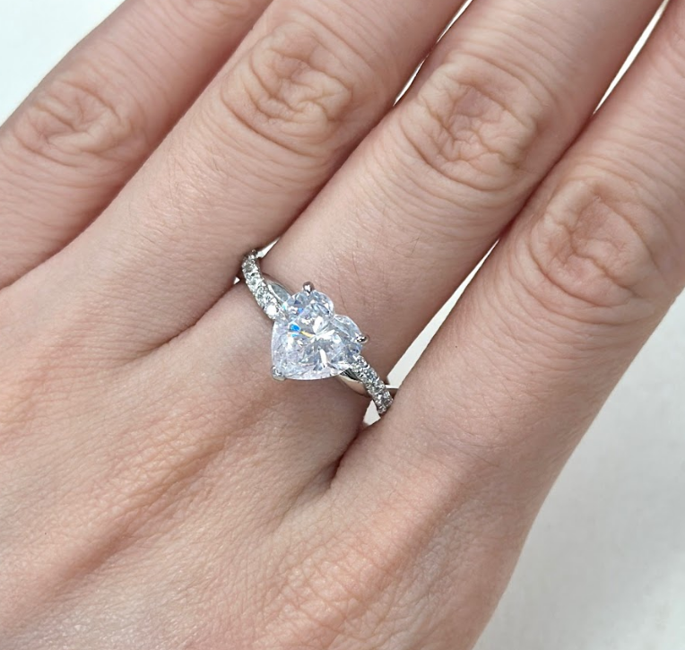 AP44 R6946   2 Carat Twist Heart Shape $380