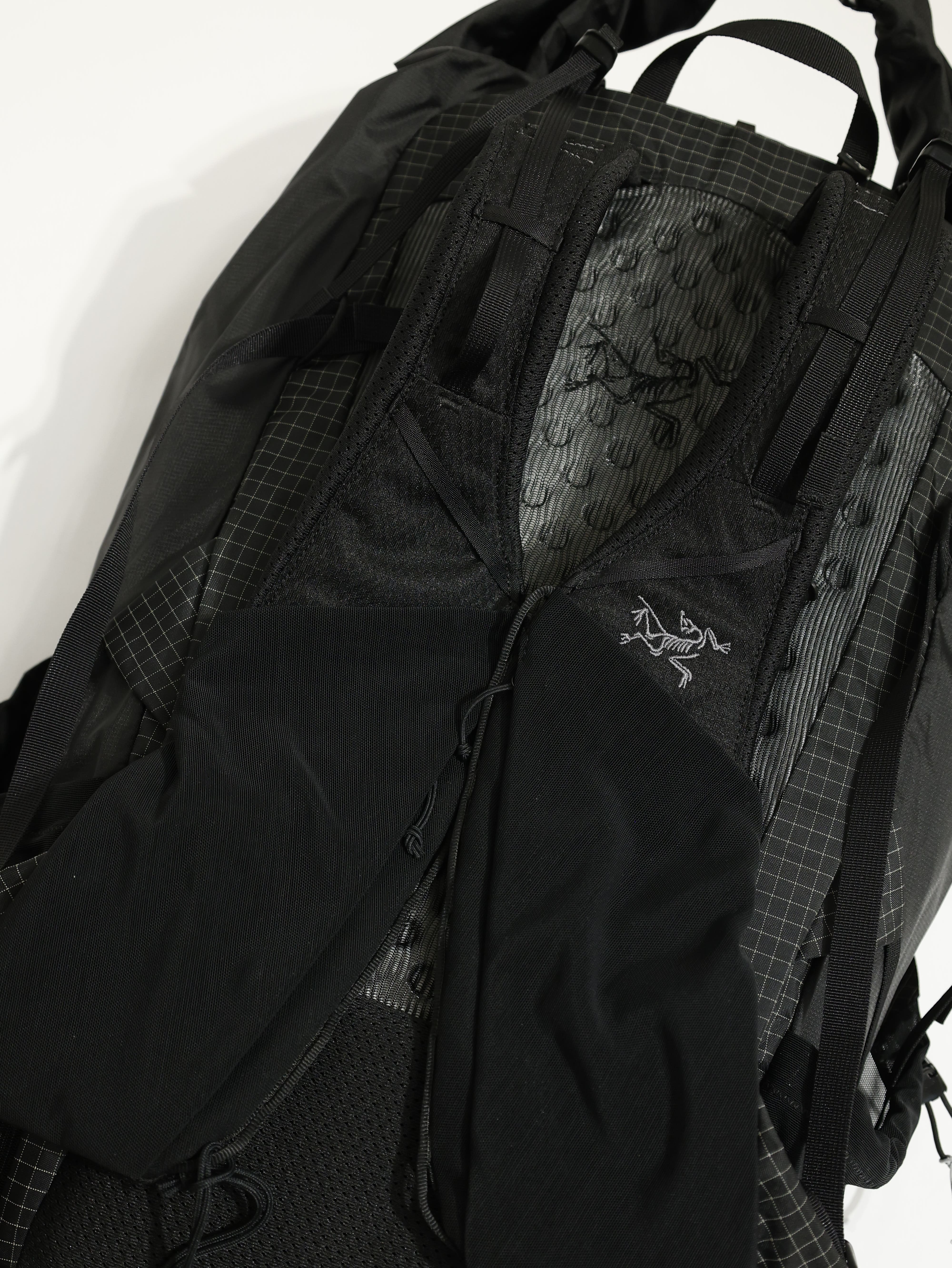 ARCTERYX 始祖鳥 Aerios 35L 輕量登山背包 X000009588