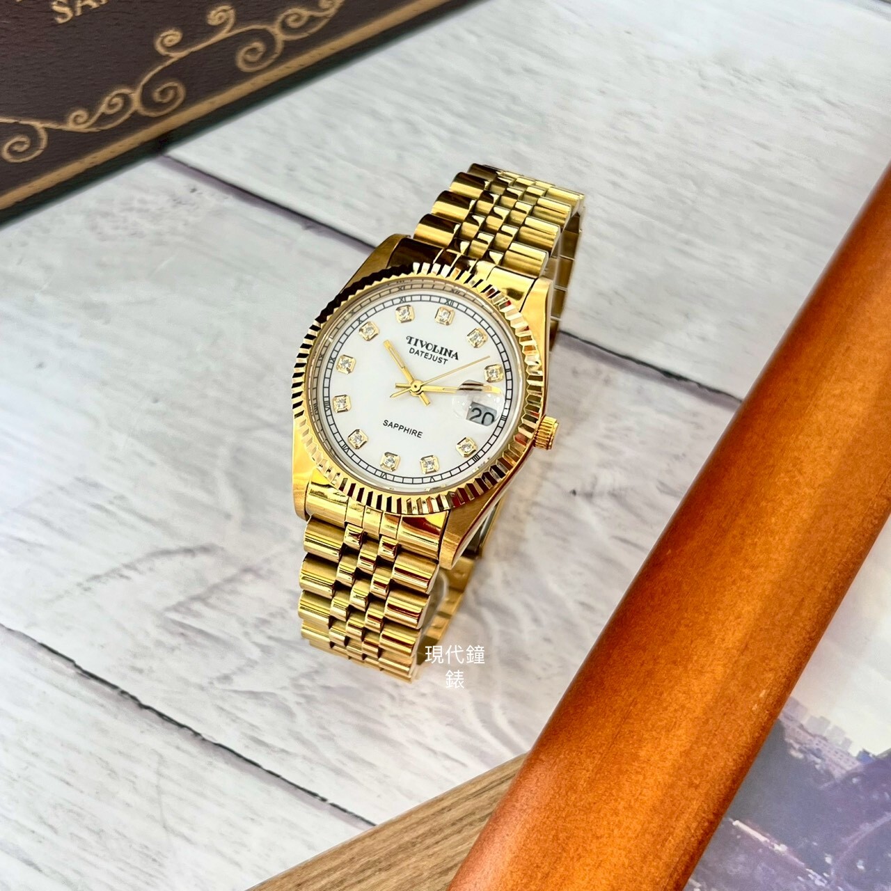 【TIVOLINA 小紅帽】奢華點鑽錢幣紋腕錶 MAG3693-DW 36mm 現代鐘錶