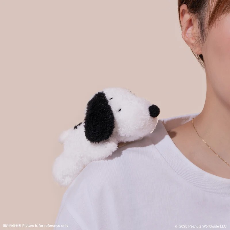 Snoopy Shoulder Plush 肩膀毛公仔 (Water Parade 2025)
