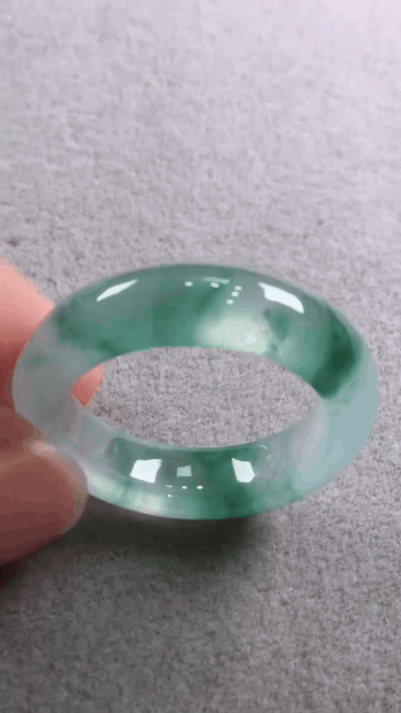 10733 翡翠玉戒指