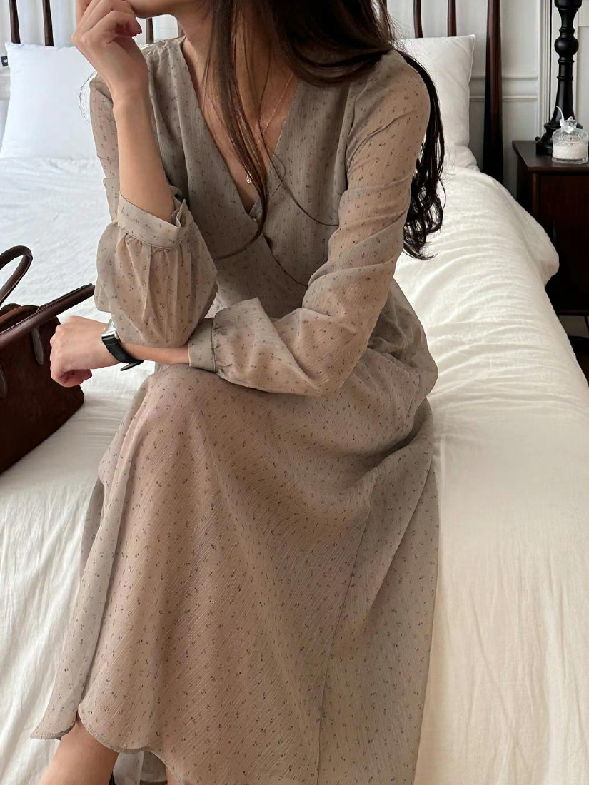 Elodie 清新小花側抓皺長洋裝 [ 2色 / Free ]