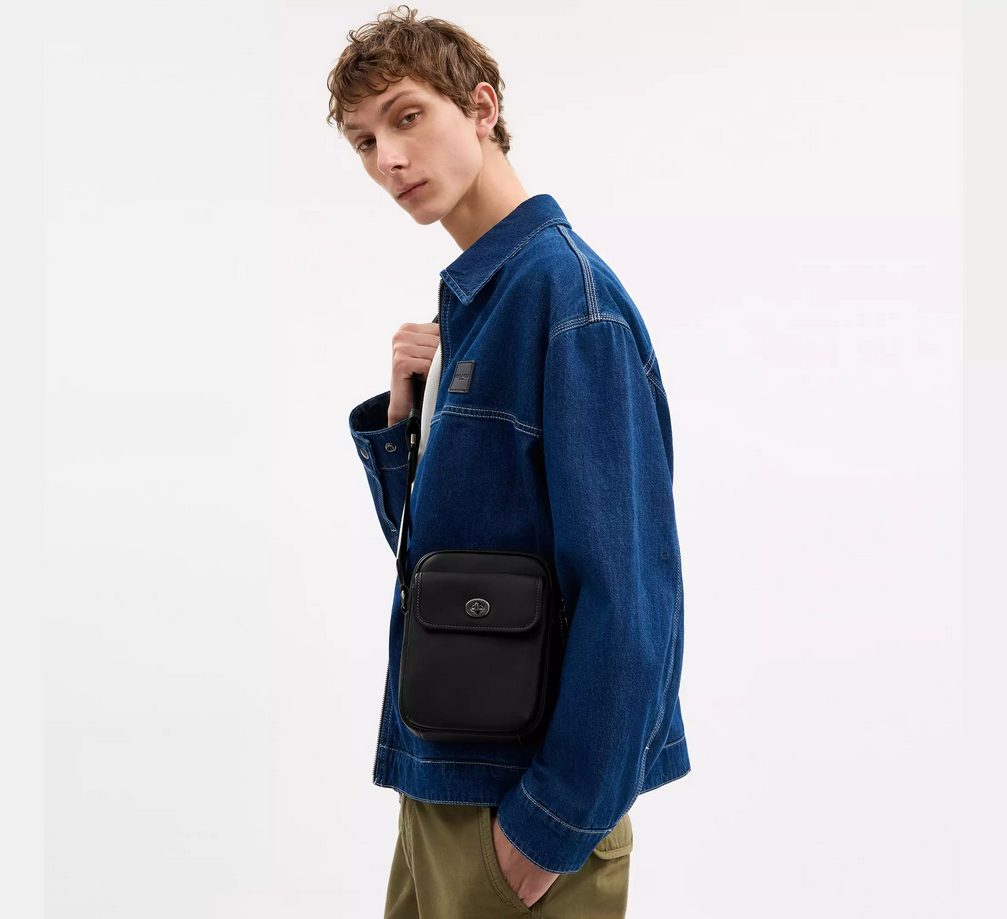 【預訂】Coach Turnlock Crossbody Bag