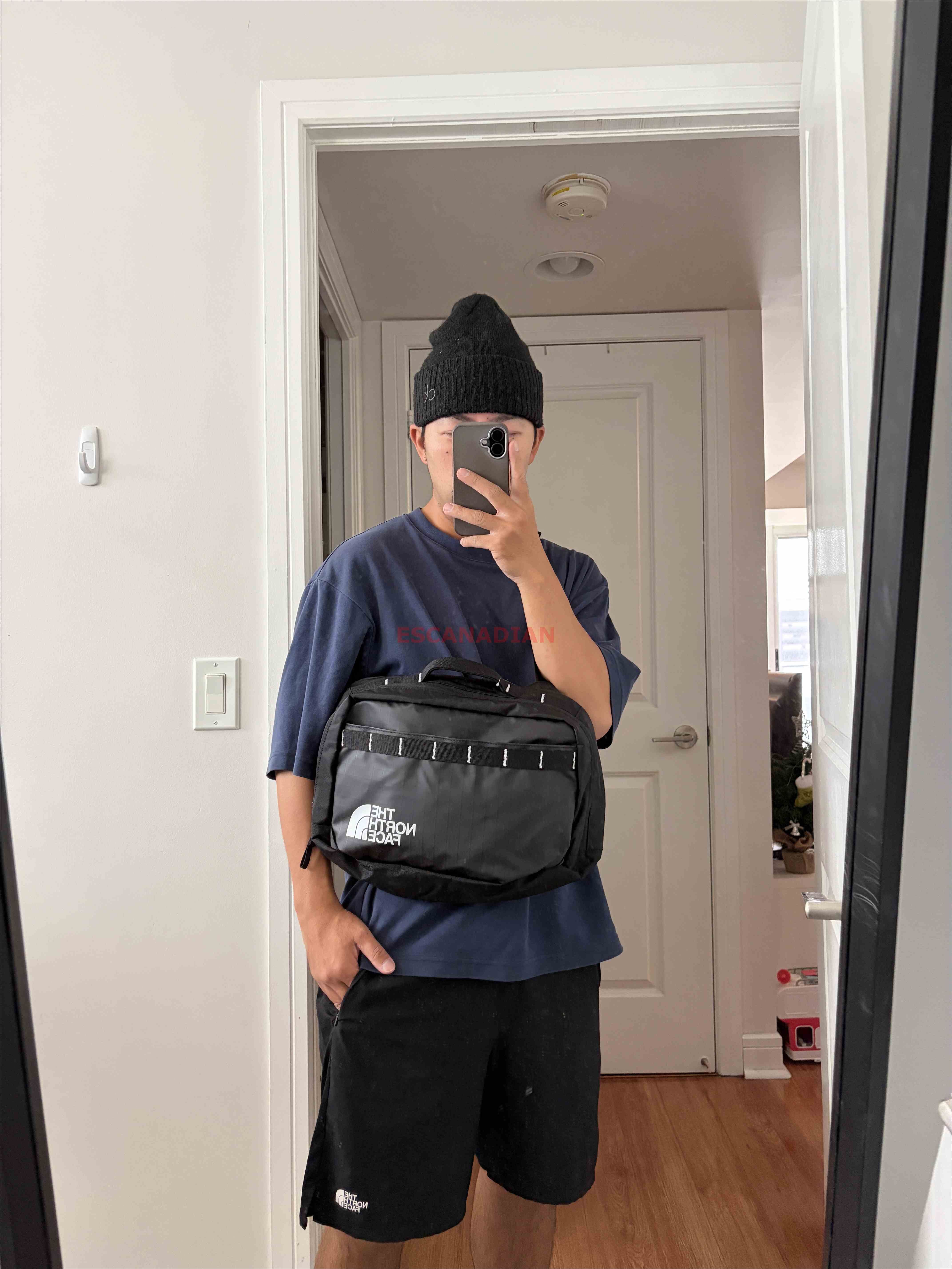 THE NORTH FACE Base Camp 硬挺 防水材質 兩用 小郵差包