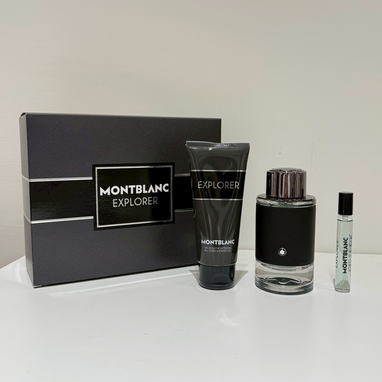 Montblanc 萬寶龍探尋旅者 淡香精禮盒(淡香精100ml+隨身瓶7.5ml+沐浴膠100ml)