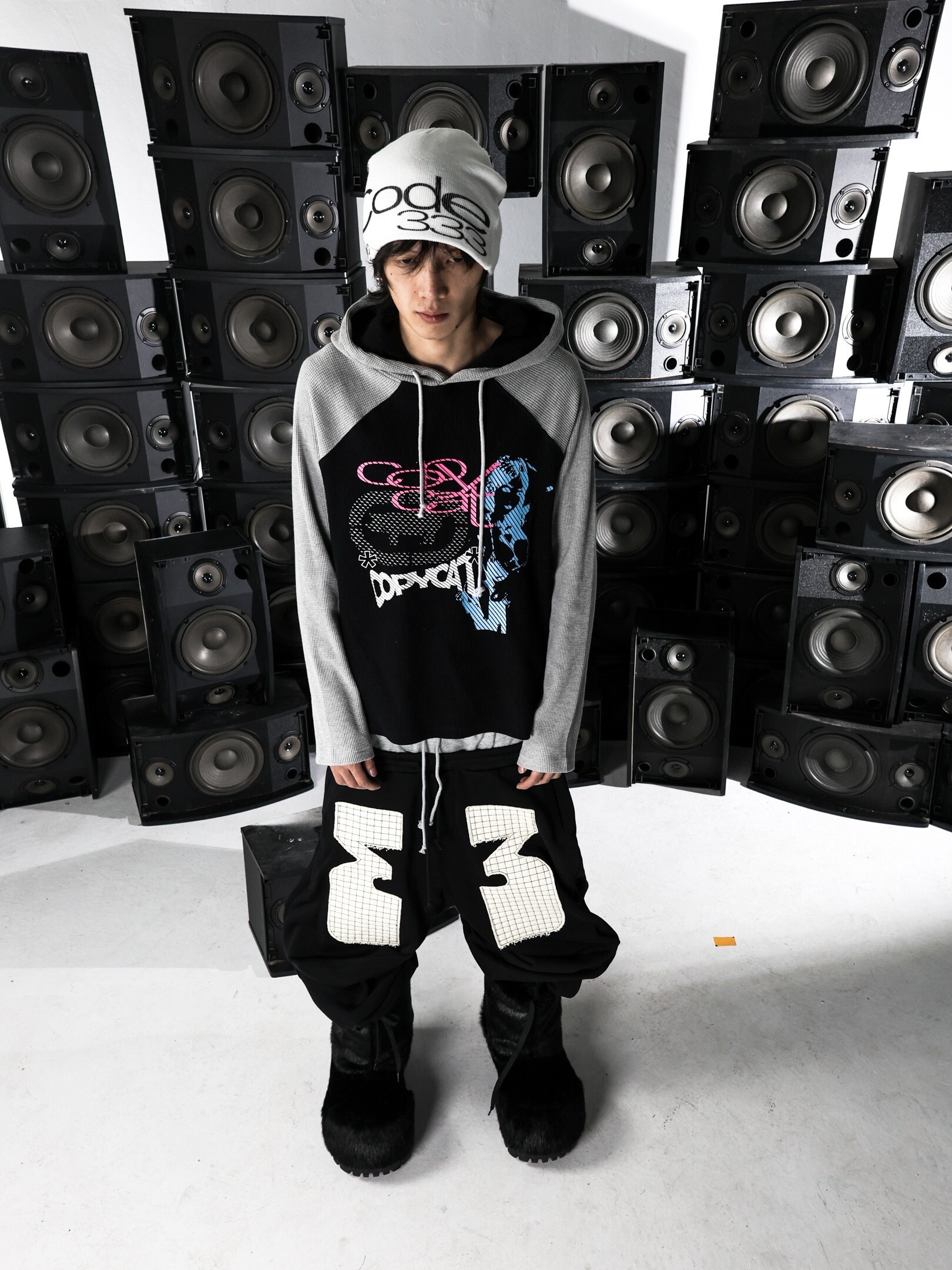 PCCVISION 3MAN0N 趙雨凡同款 數字3白色貼布 雙腰打摺 寬鬆 棉長褲