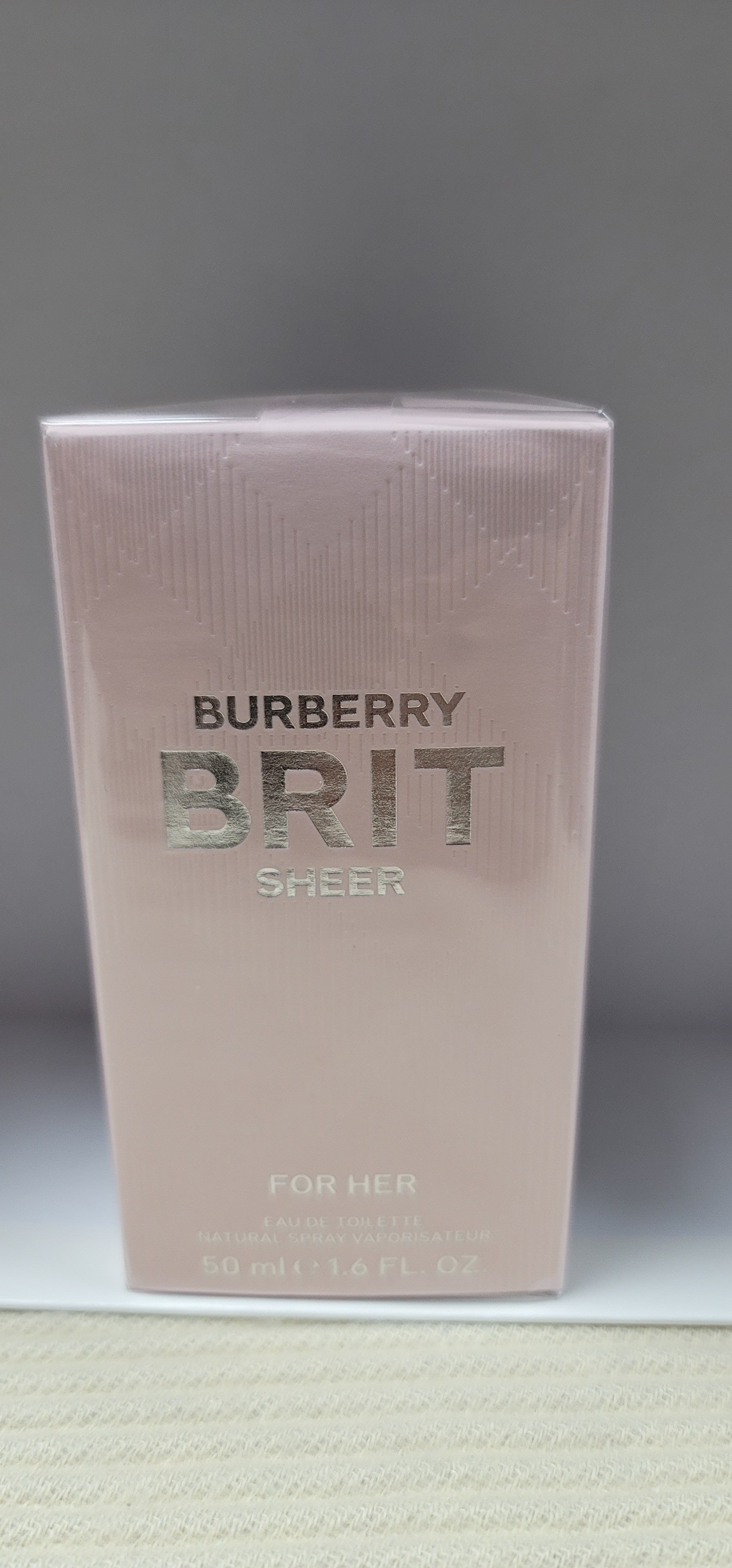 CF1830  Burberry Brit Sheer Eau De Toilette Spray 50ml