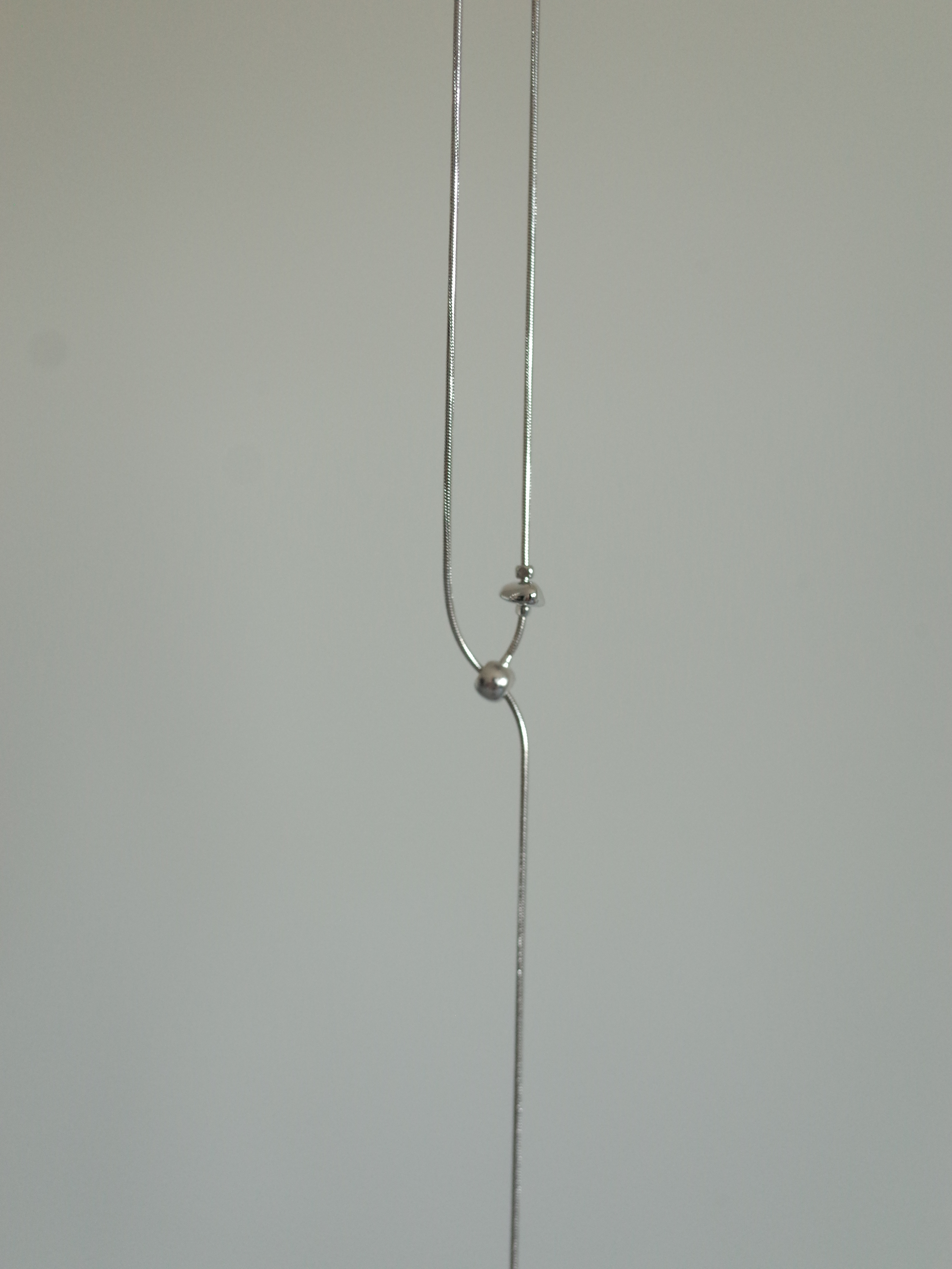 irregular silver-stone charm snake chain