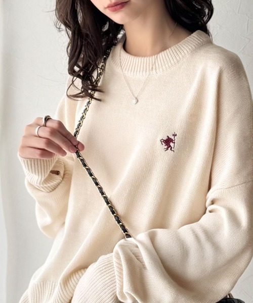 日本🇯🇵連線 Classical Elf 胸前刺繡寬鬆針織衫 拇指孔 針織衫 刺繡 休閒 長袖 5色(任買兩件711免運)/預購