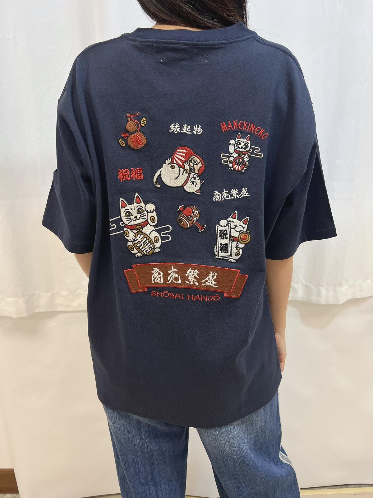 PTTP 招財貓刺鏽TEE