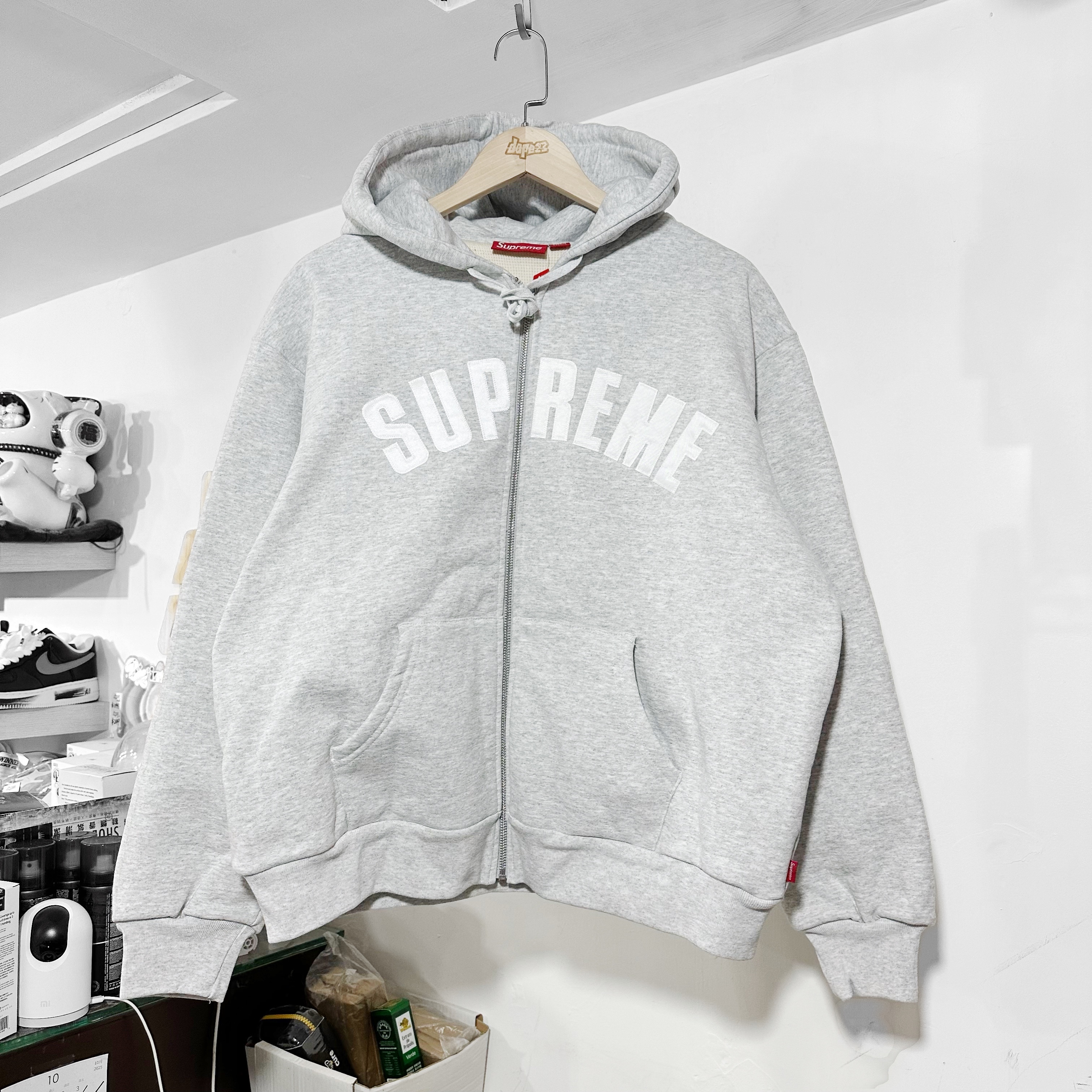 Supreme FW25 Arc Thermal Lined Zip Up Hooded Sweatshirt Ash Grey