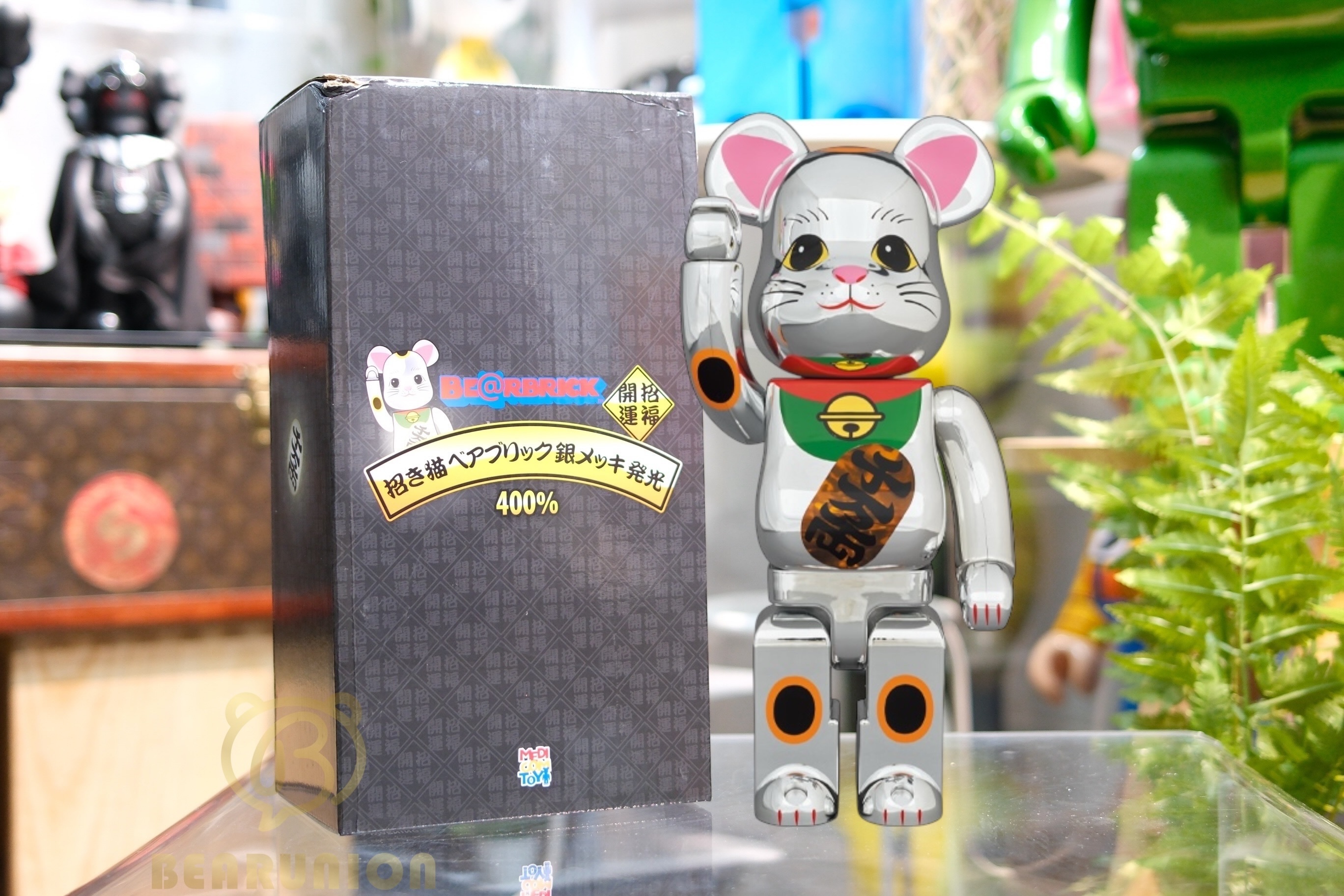 🥇現貨🥇Bearbrick 400% 招き猫 銀メッキ 発光
