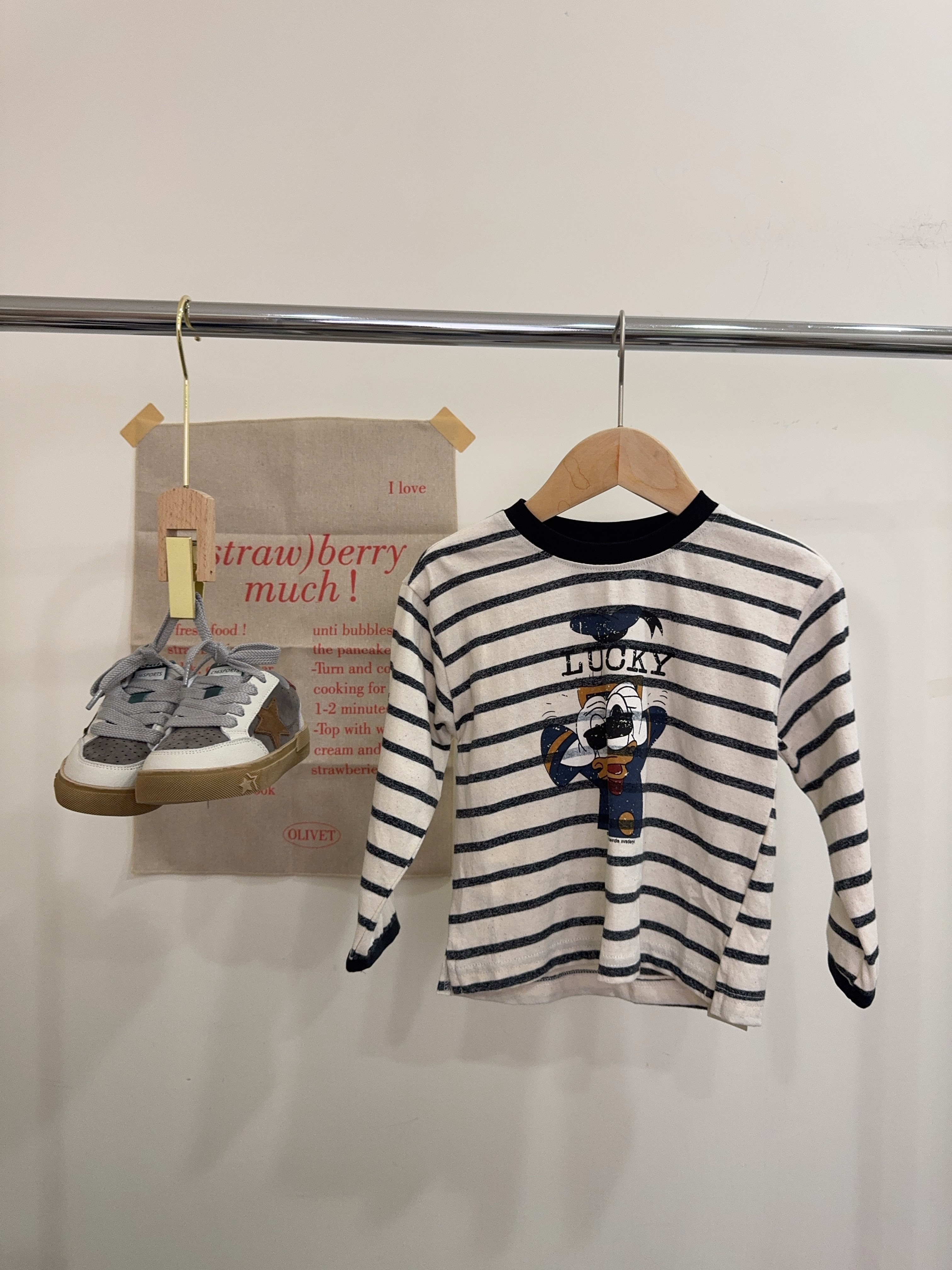 N5083唐老鴨條紋上衣c47