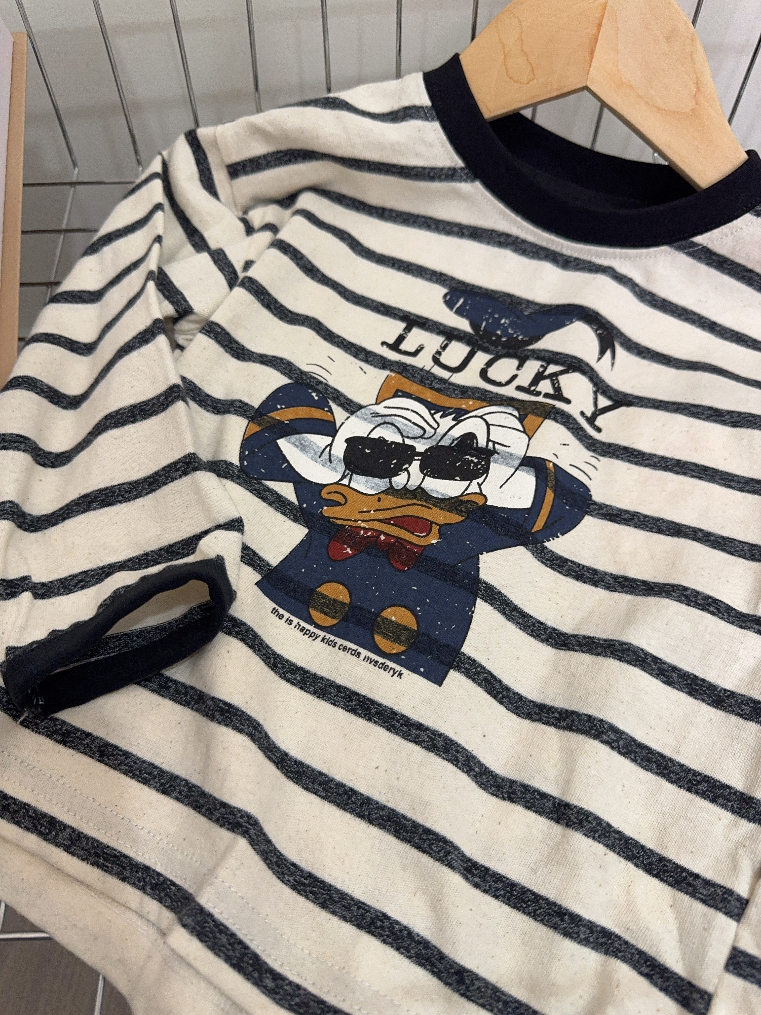 N5083唐老鴨條紋上衣c47