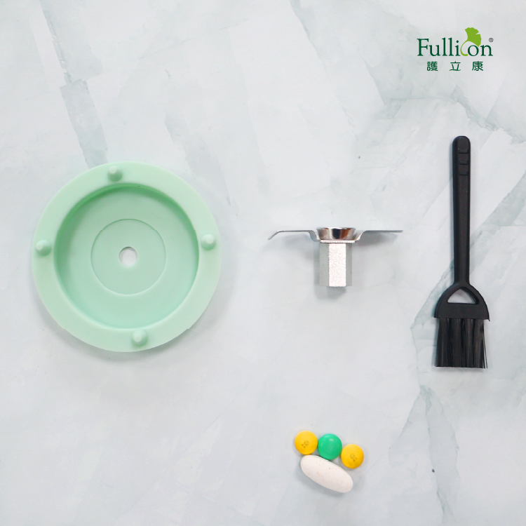 【金屬刀片專用】不適用塑膠刀片款式 (防塵矽膠圈+清潔刷+金屬刀片各1)｜電動磨藥器配件包