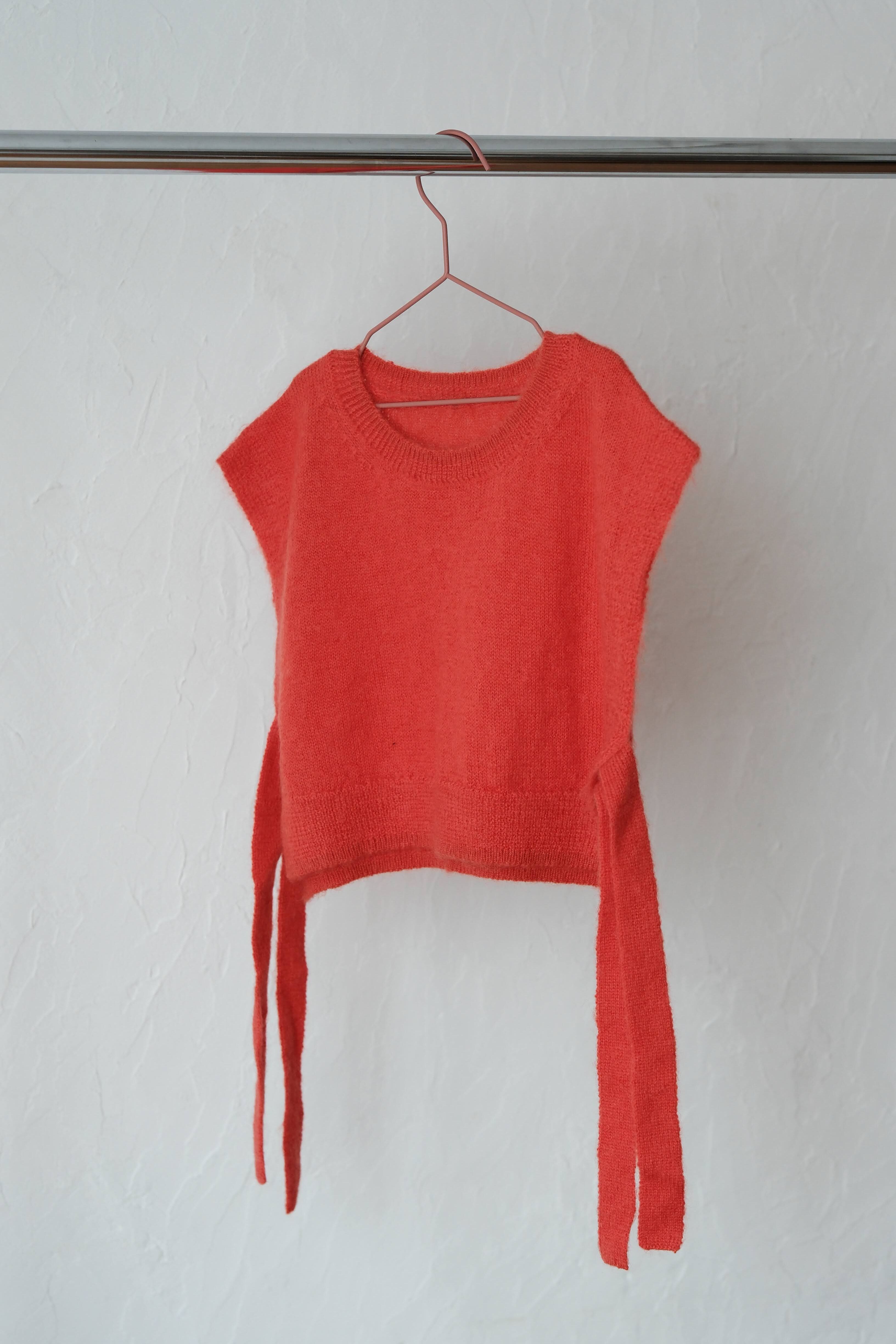 mes kids des fleurs 短版羊毛綁帶背心 Knitted vest-red