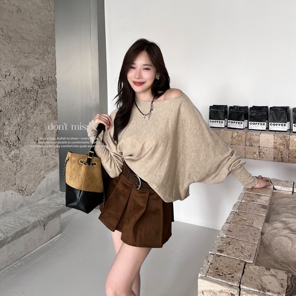 【許研look】DOMISS斜肩慵懶一字針織上衣 針織衫 毛衣 露肩毛衣-4色 (現+預)