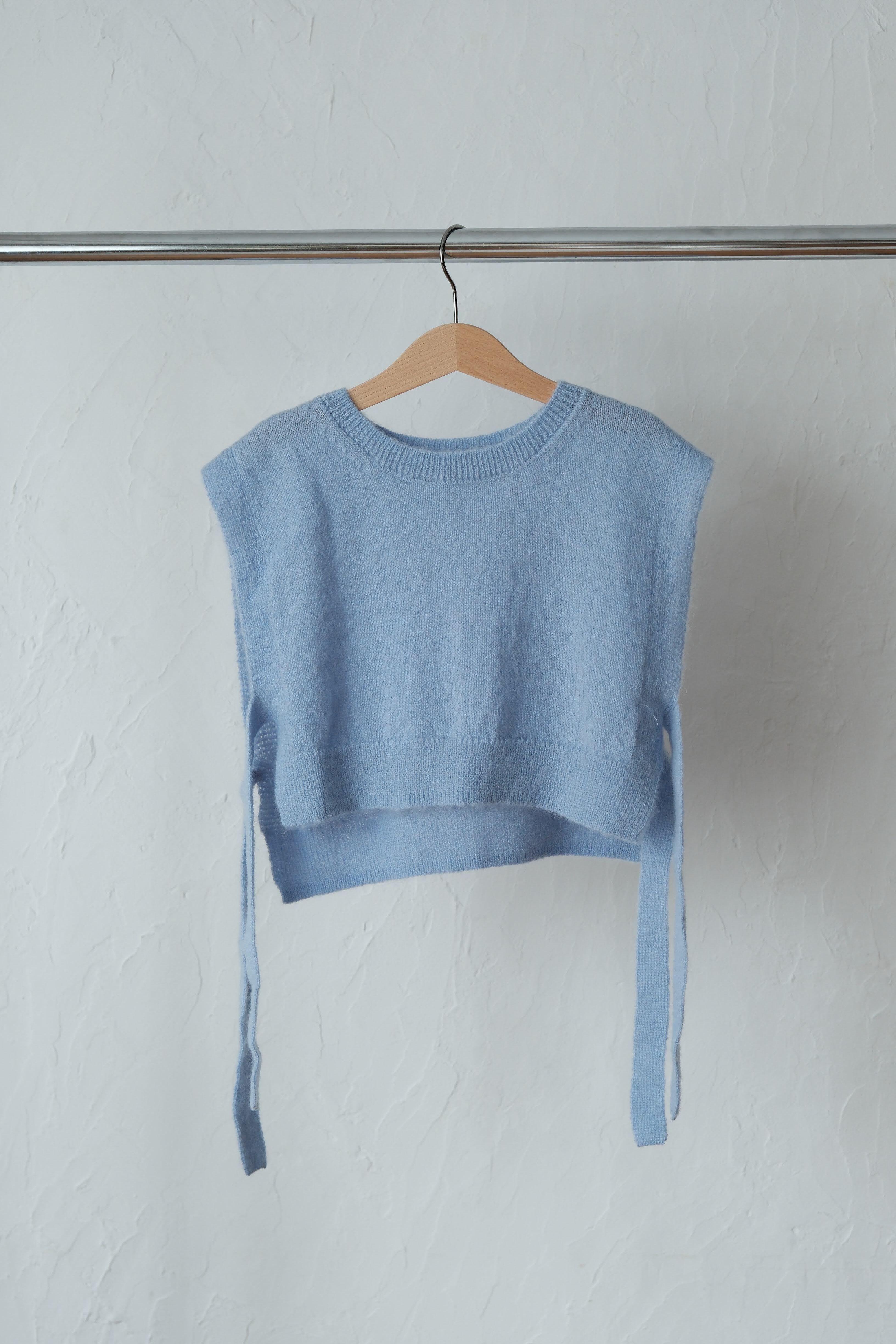 mes kids des fleurs 短版羊毛綁帶背心 Knitted vest-sky blue