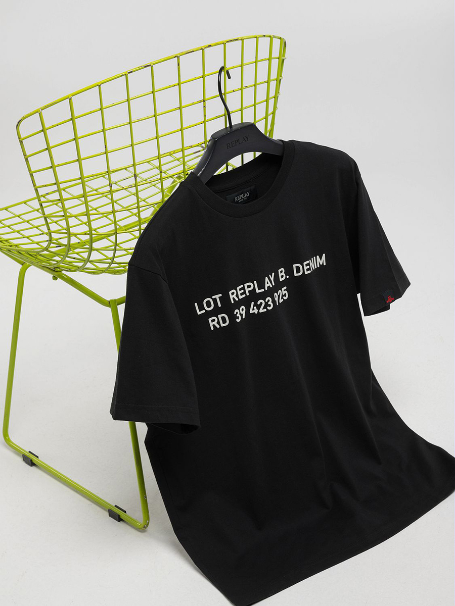 經典字母黑色短袖T-Shirt