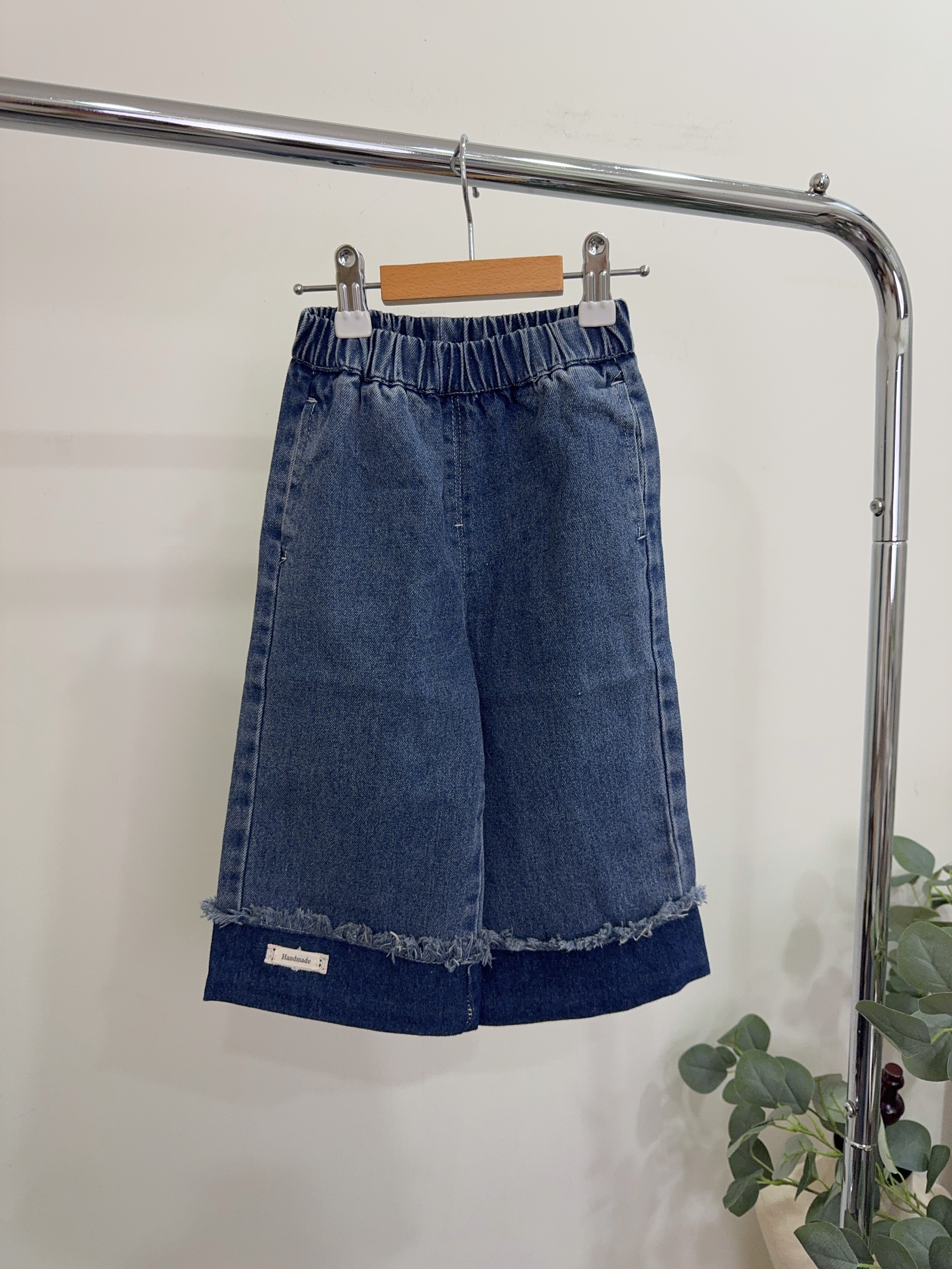 89375反摺抽鬚牛仔褲c59