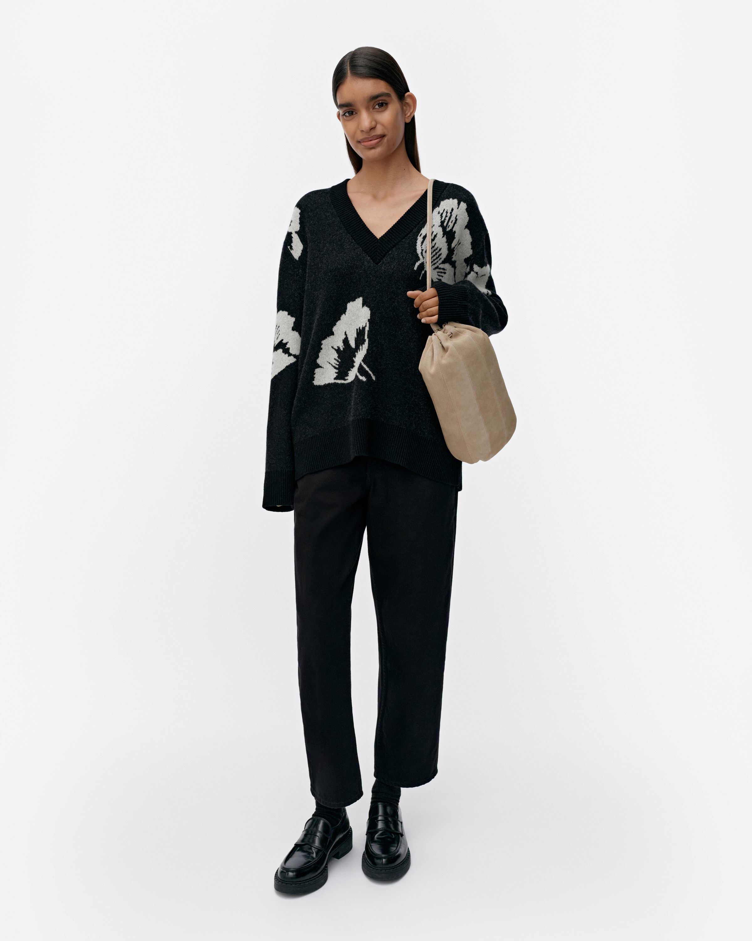 LÄPI MYSKI 羊毛上衣