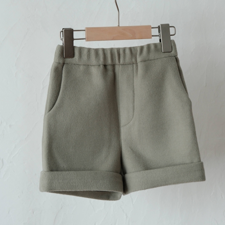 mes kids des fleurs 下襬反褶短褲 Wool shorts - green