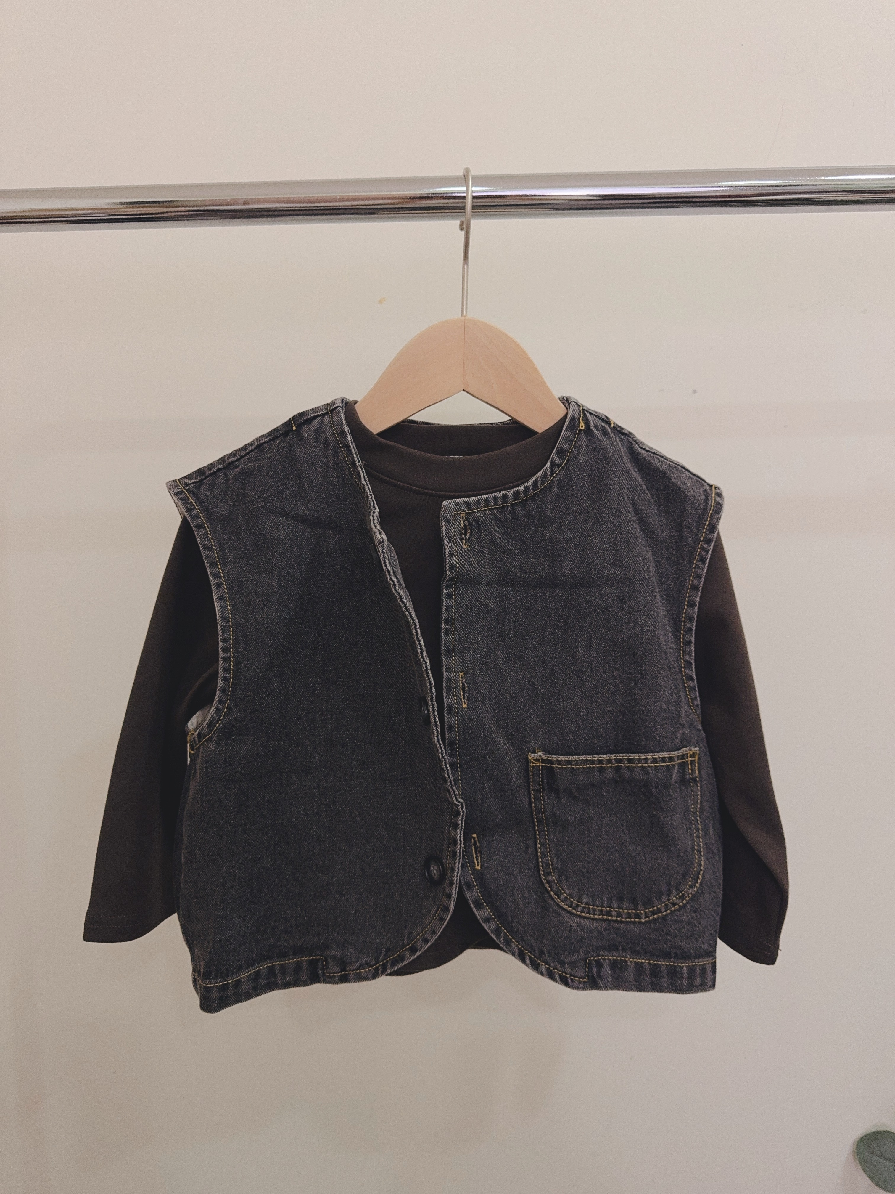 YQ5851車線灰牛仔背心c80