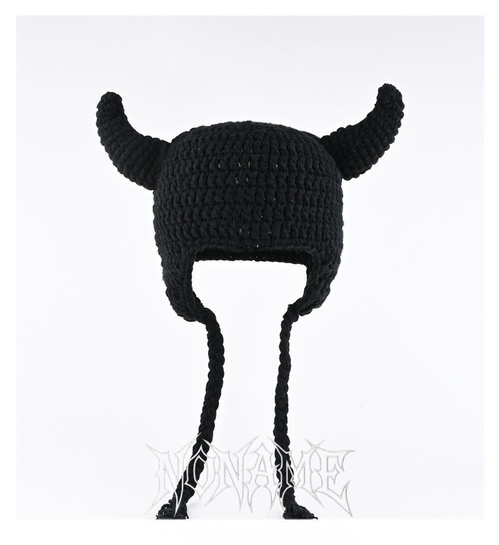 惡魔角針織帽