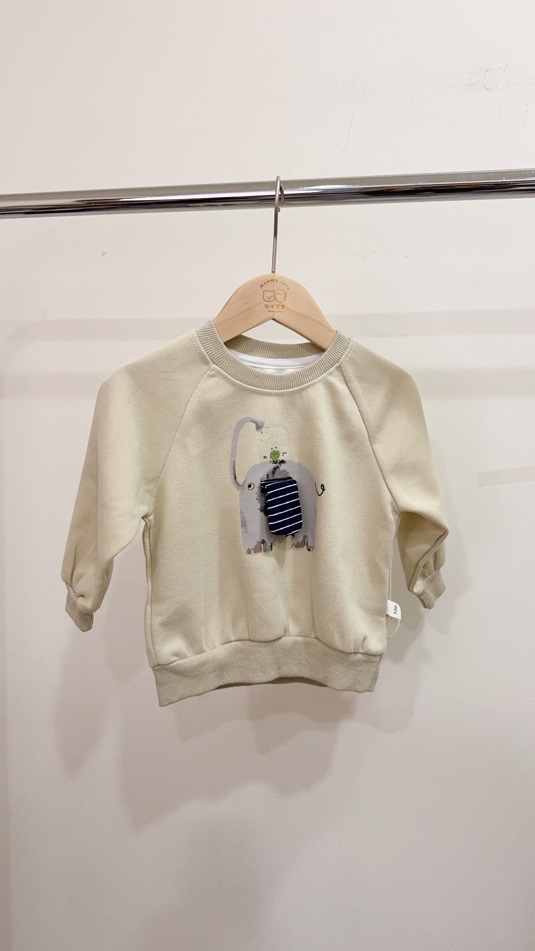 721立體耳朵大象上衣c82