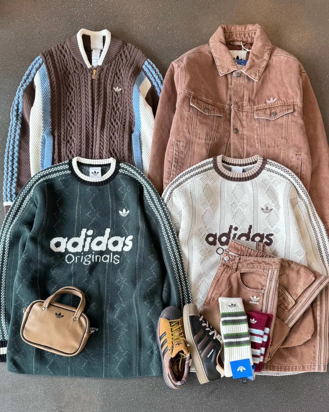 ADIDAS ORIGINALS 三條線 針織毛衣