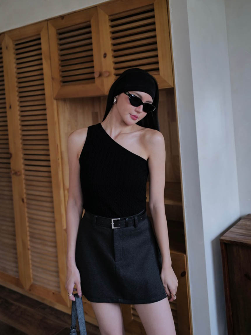 紋理斜肩背心(附胸墊)*2色