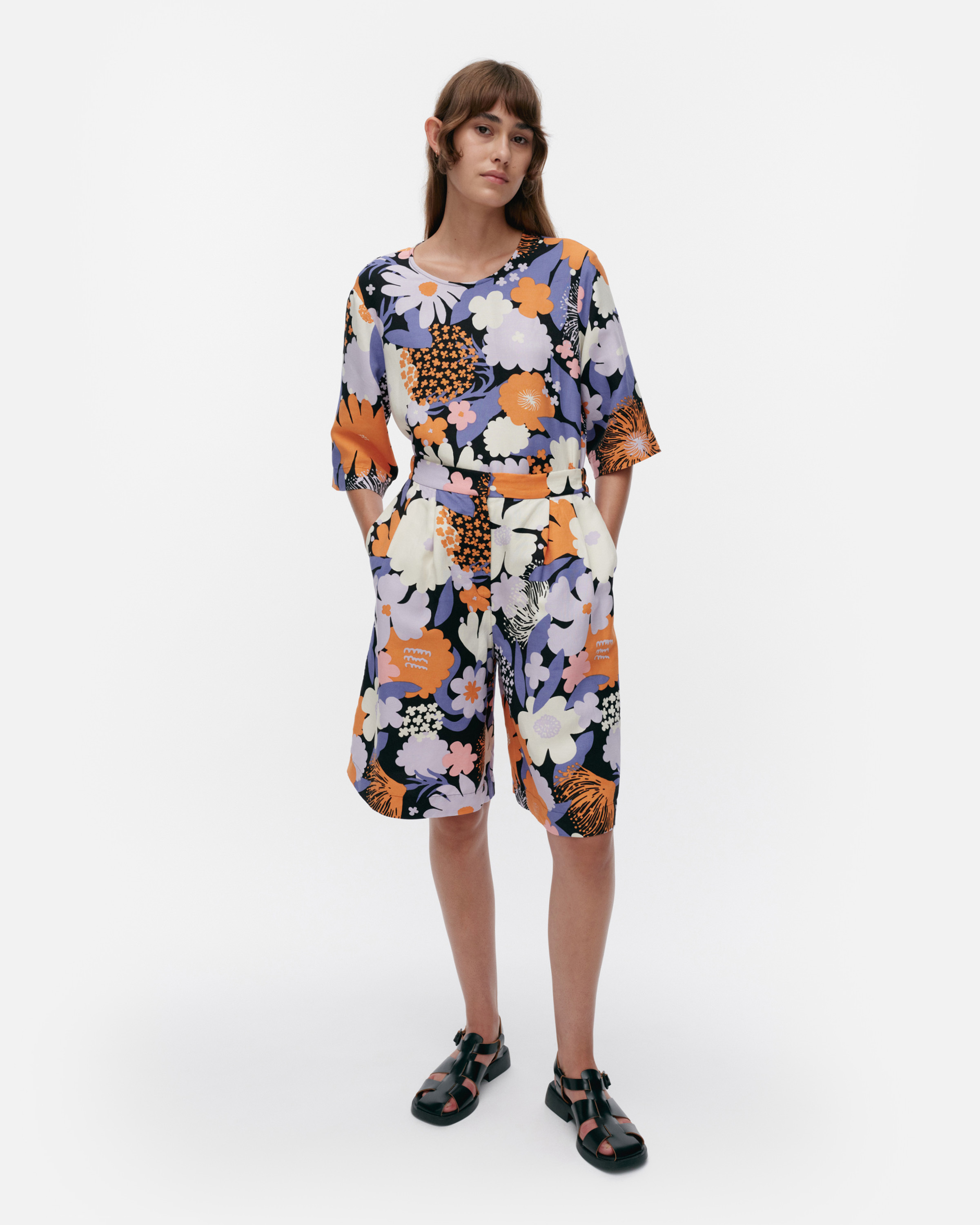 KASVISTO SUVIKIMPPU 印花短褲