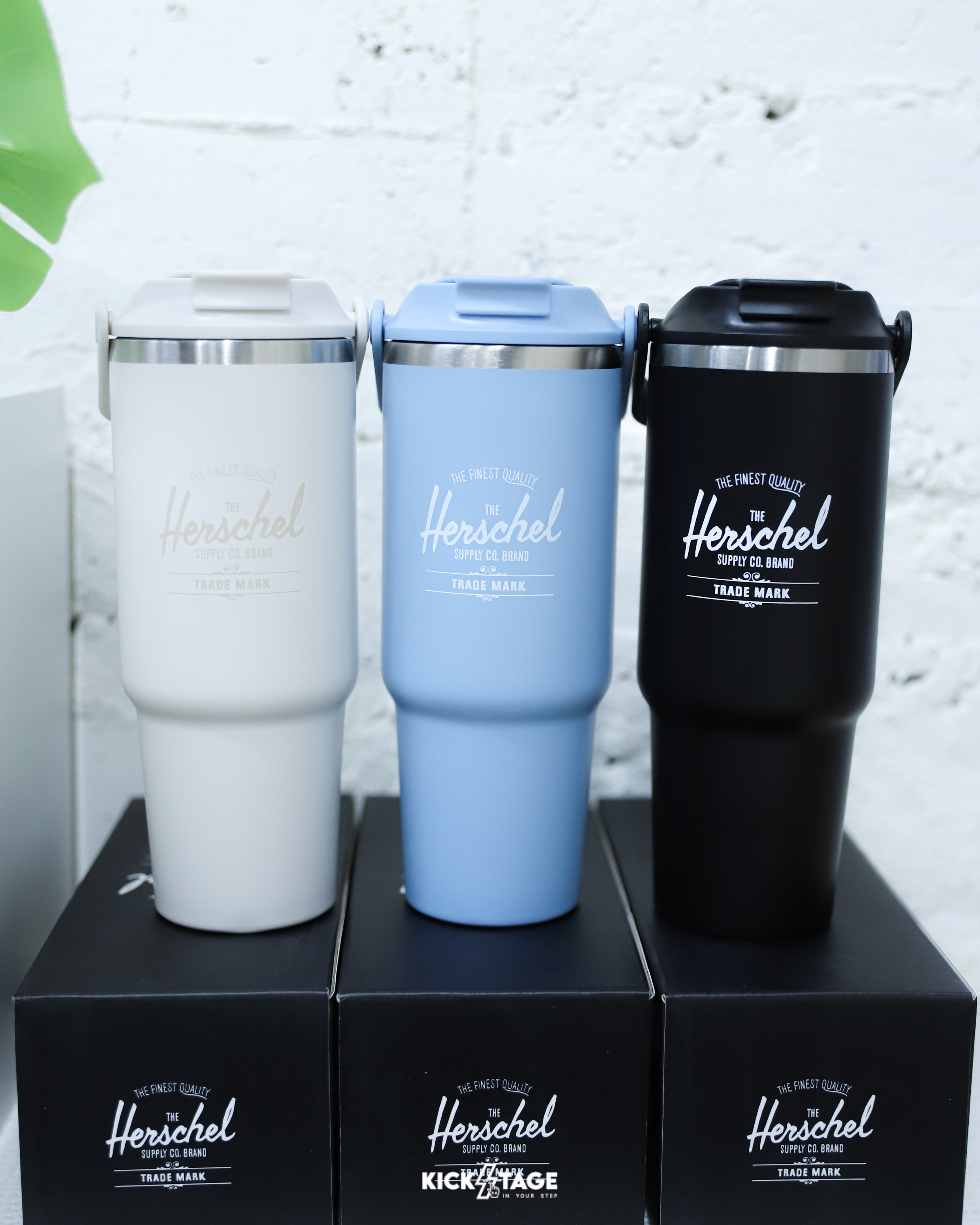 [特價售出無退換] HERSCHEL THERMOS FLASK 黑色 白色 藍色 880ML 不鏽鋼 手柄 冰霸杯 保溫杯【00004】