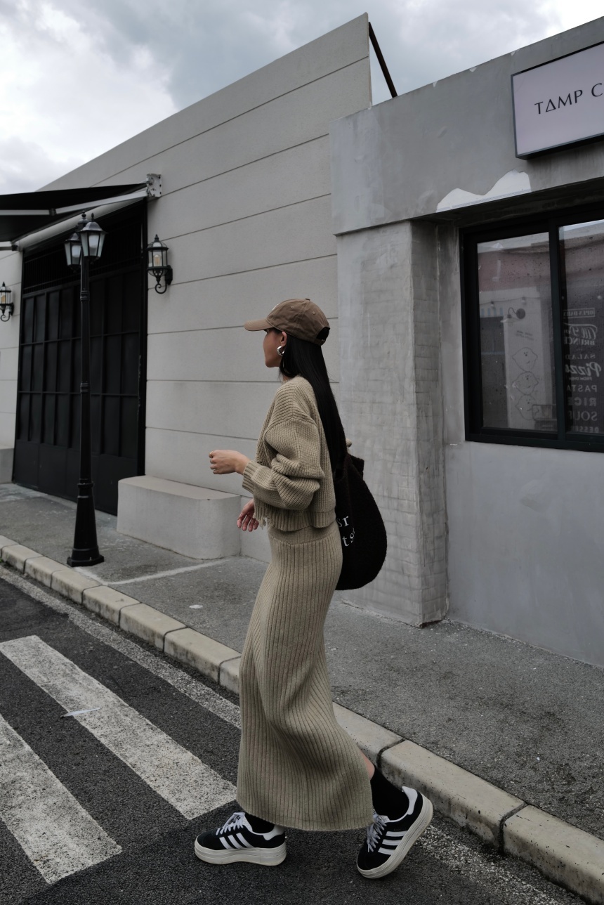 2件式破壞毛衣中長裙套裝*3色