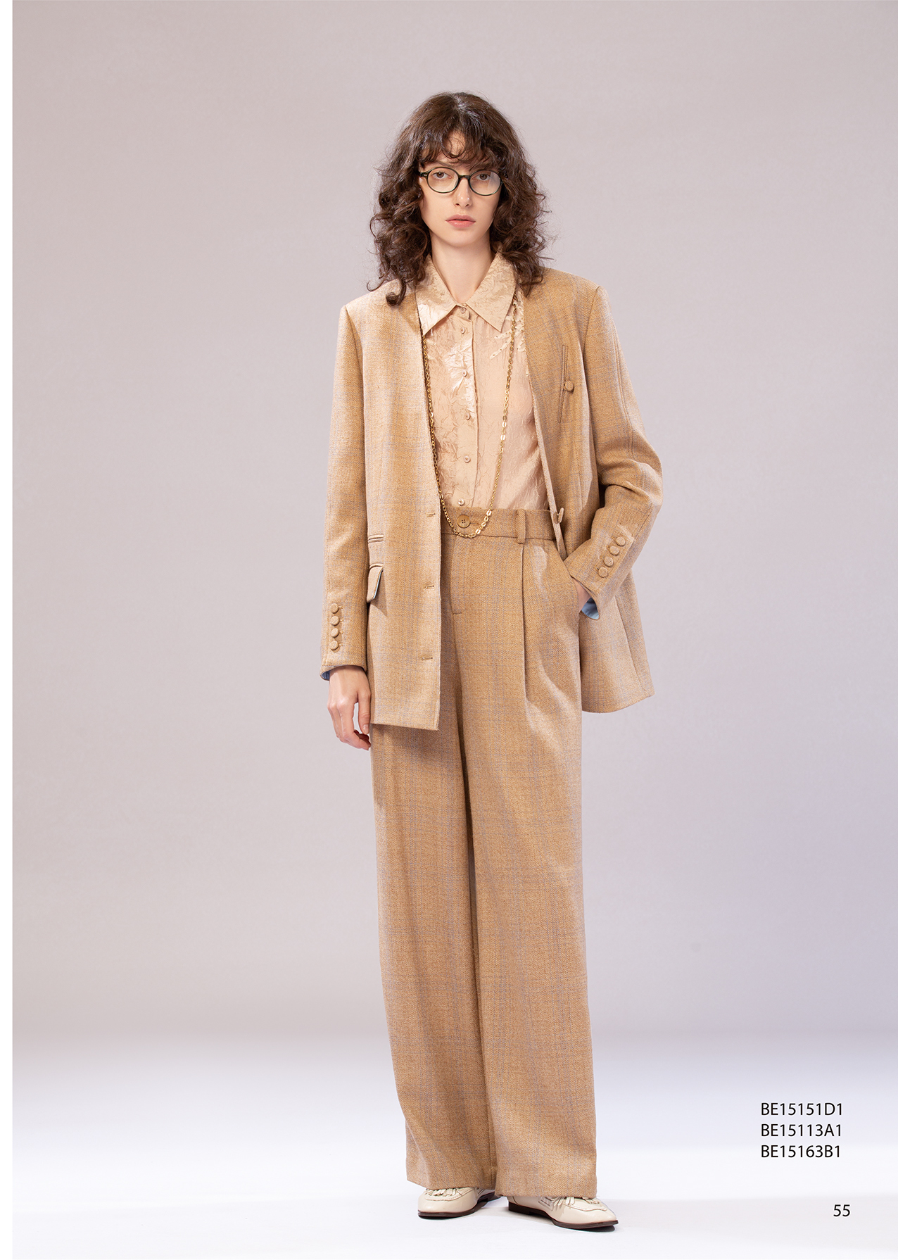 BE15113A1 金色呢喃輕透壓紋手工珠飾襯衫