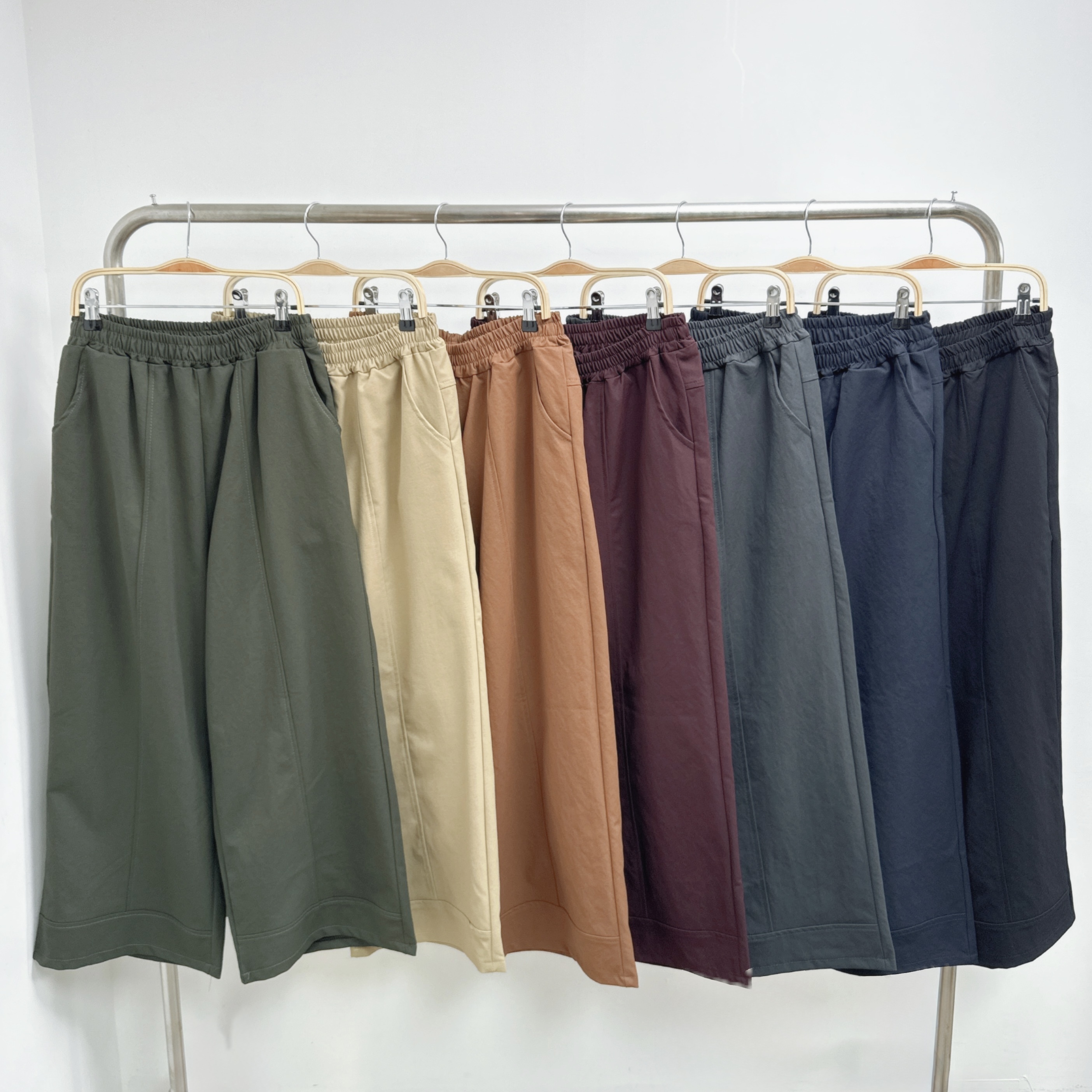 秋冬斜紋布車骨9分闊褲 (P48-P54)