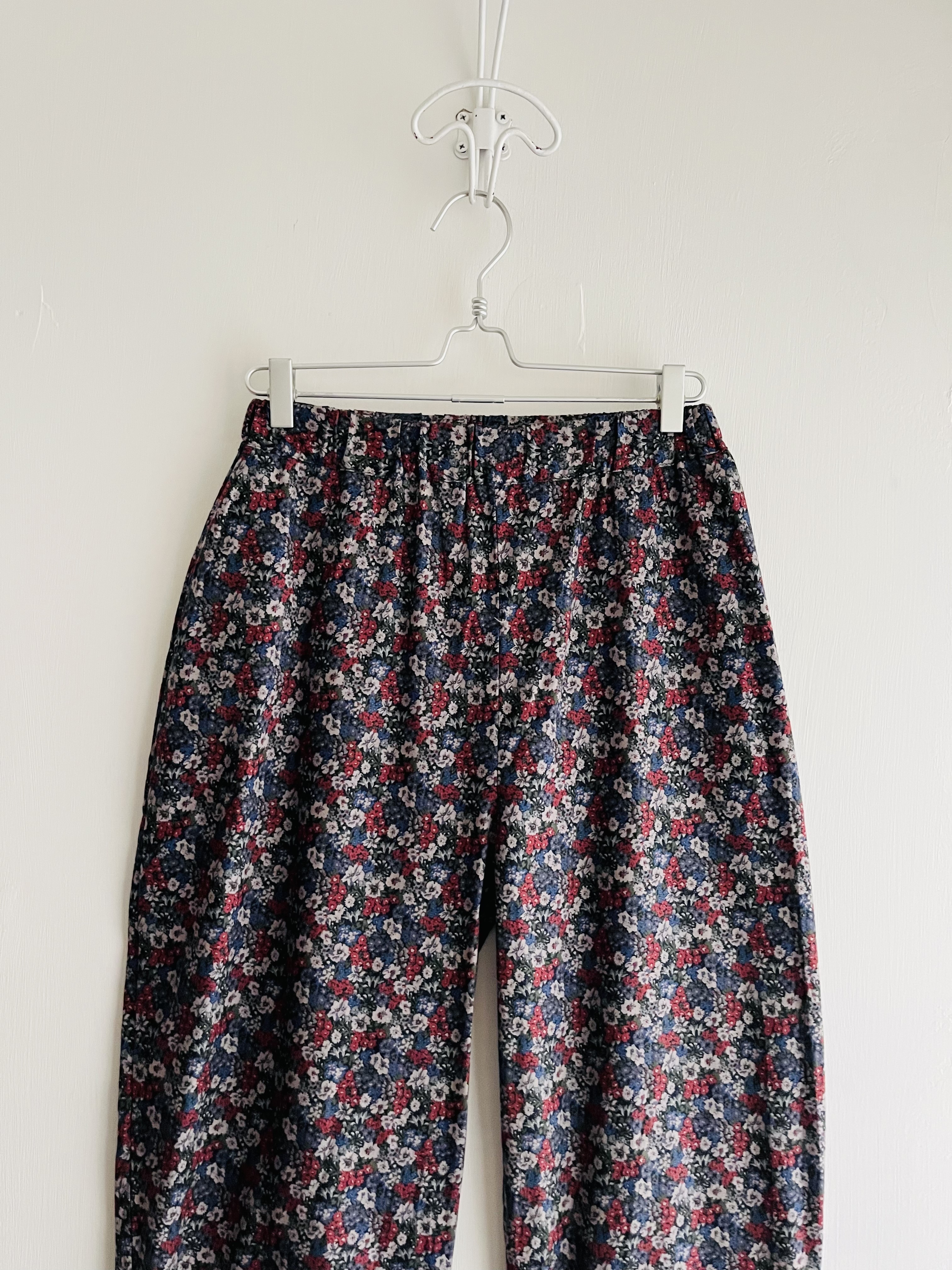 日本製NARU灰色碎花全橡筋褲