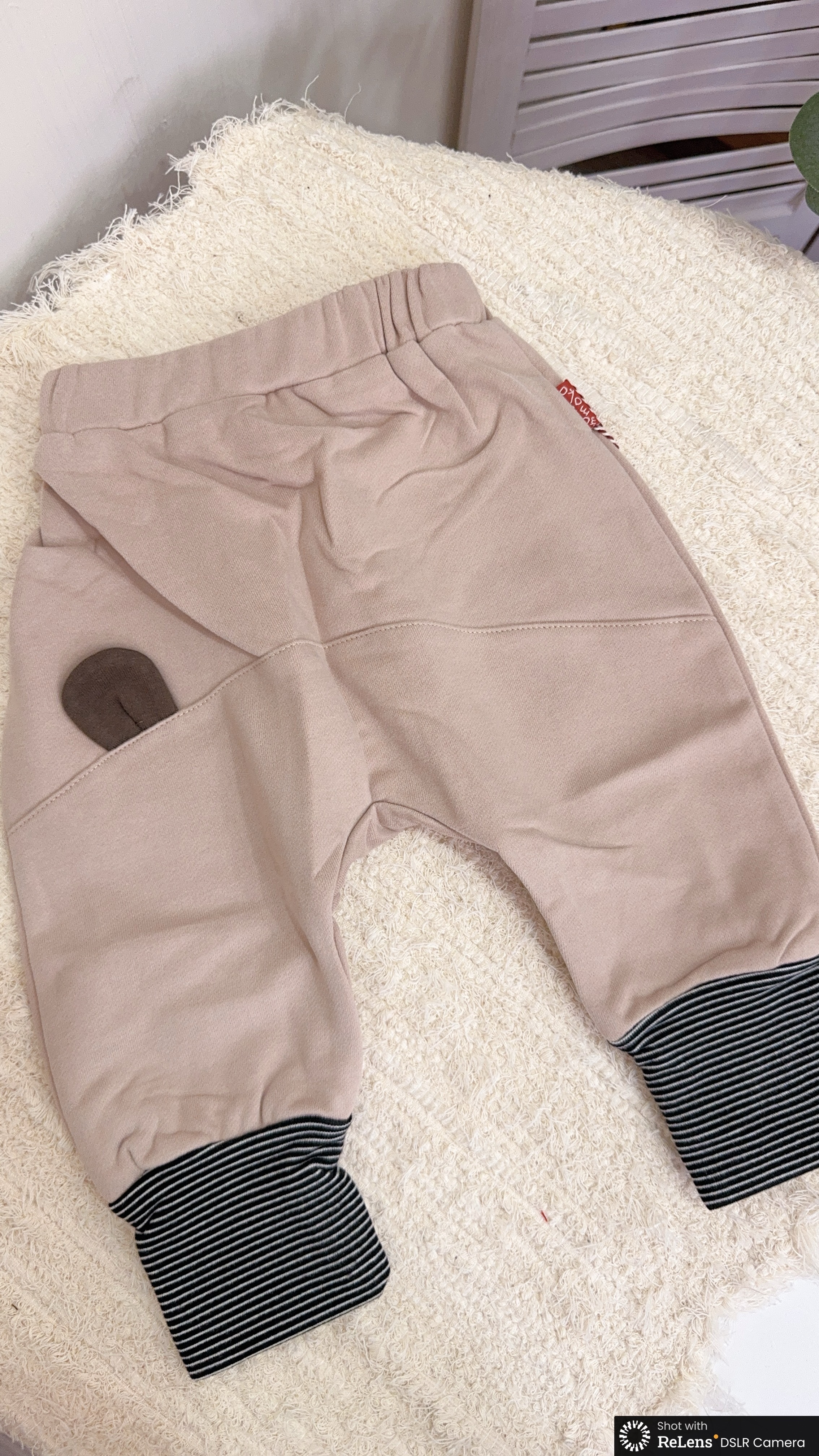 WZ35117小耳朵條紋褲口屁屁褲c107