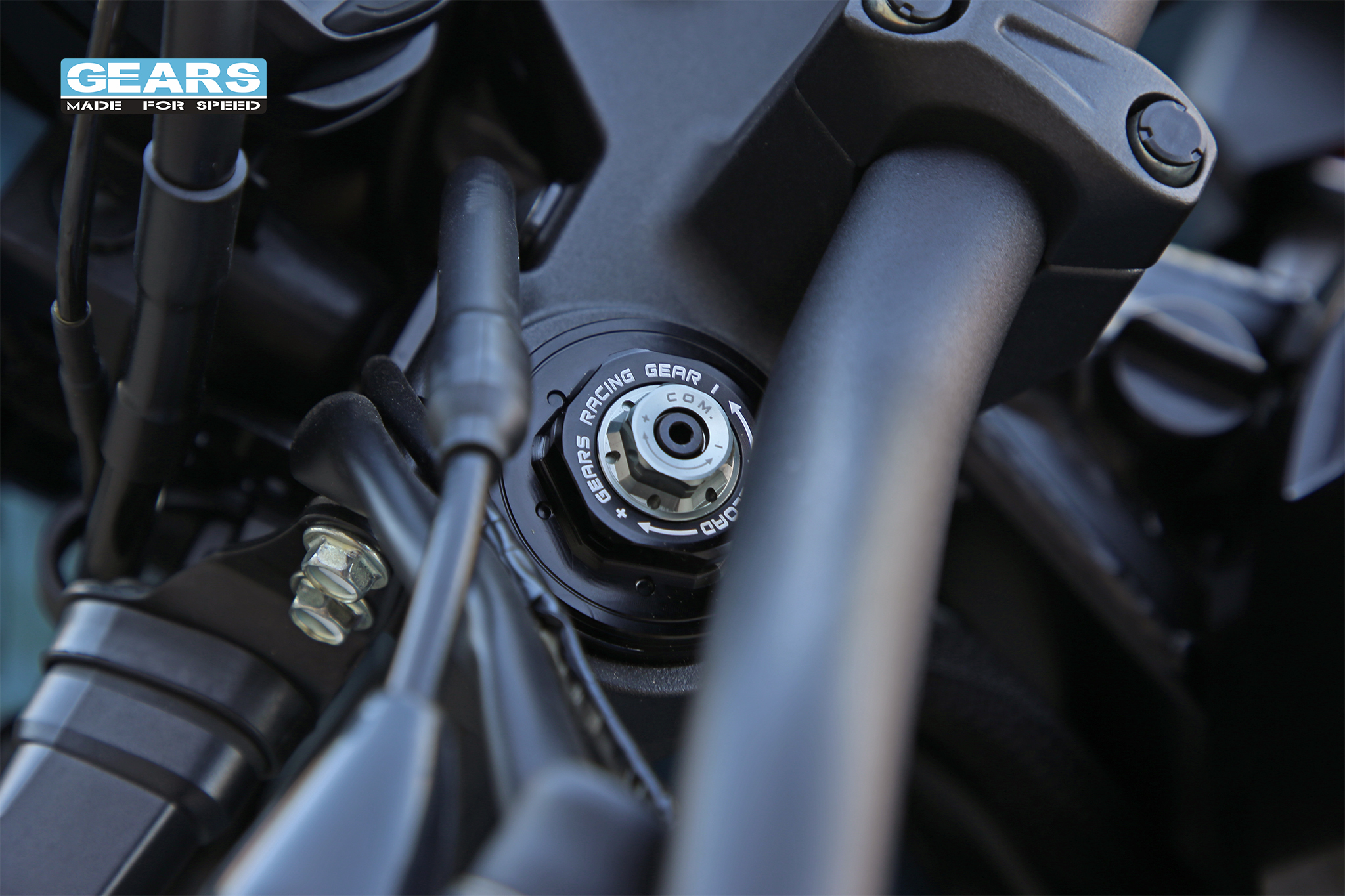 SUZUKI DR-Z4SM (25~) 前叉阻尼系統雙內管匣倒叉( FFC-250-T )