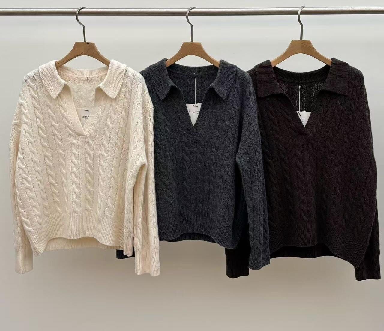 JU5149 麻花反領針織衫