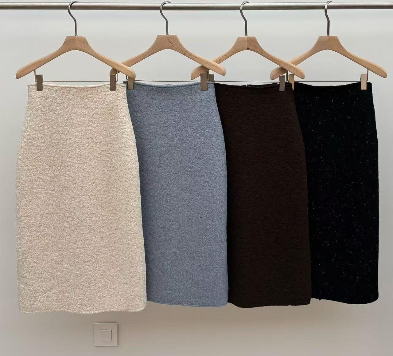 JU5157 反車線閃閃捲毛長裙  (S/M)