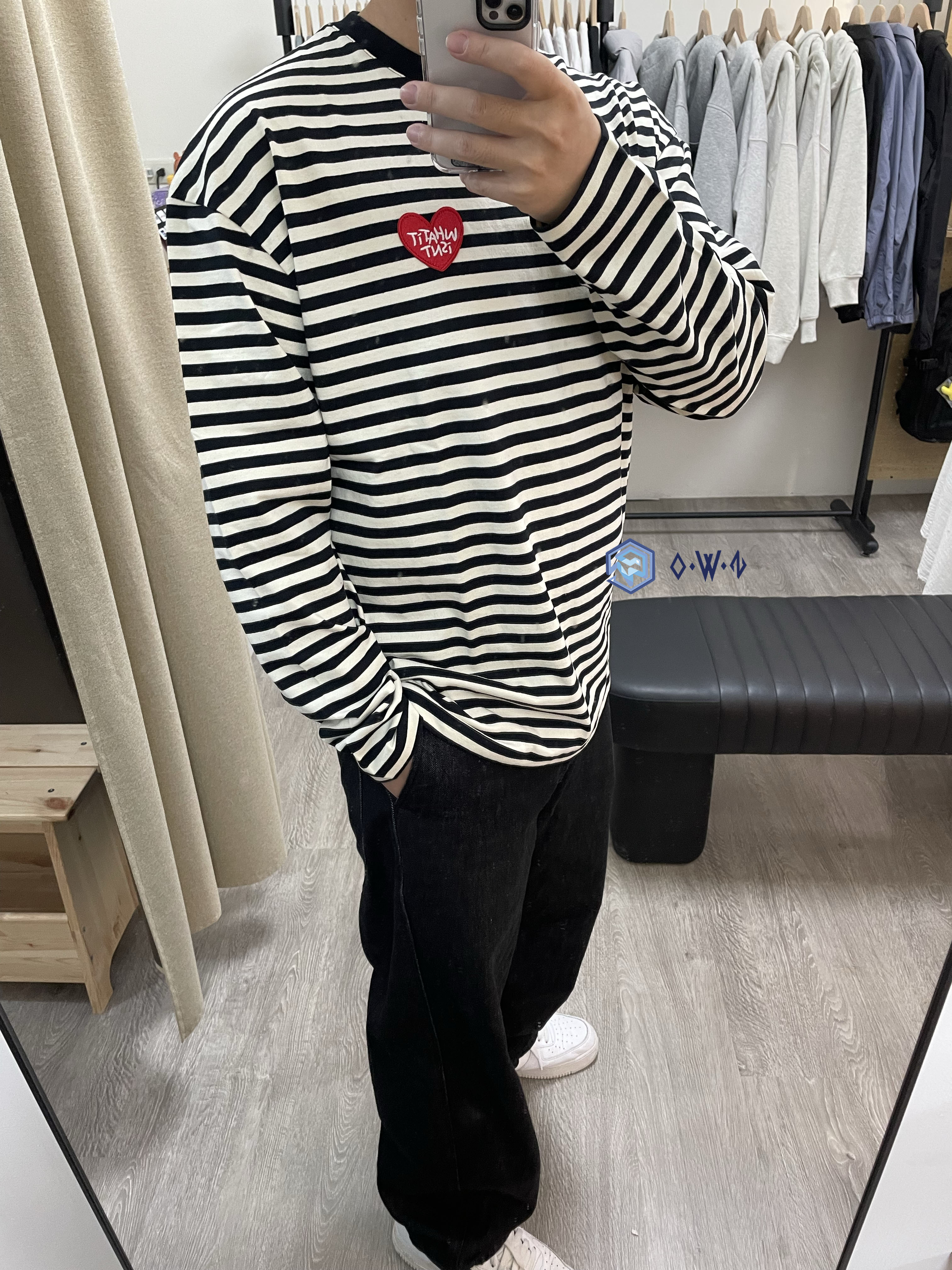 【OWN】What it isn't 條紋 長袖 上衣 愛心 厚磅 薄長袖 小飛人 小黃人 不分男女 米黑