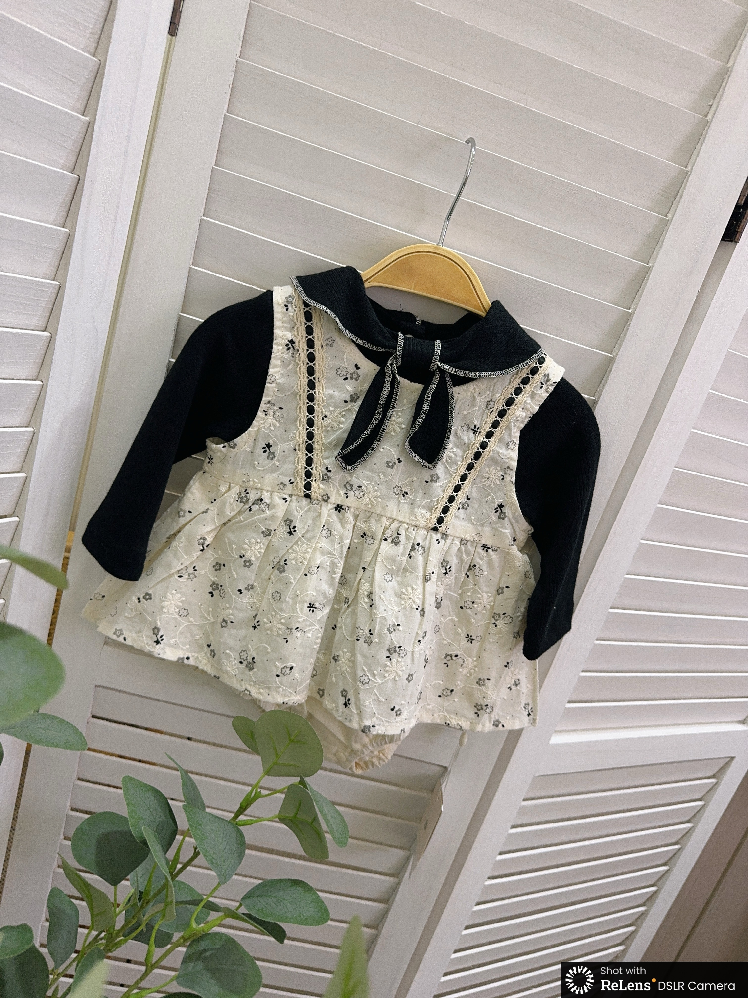 H3706菱格針織上衣＋碎花包屁套裝c123